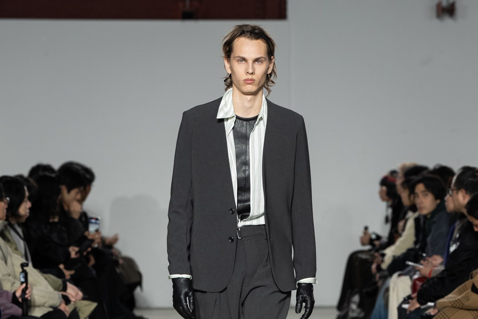 viviさん専用　ATTACHMENT アタッチメント 2023/aw ATTACHMENT（アタッチメント） – KAWANO