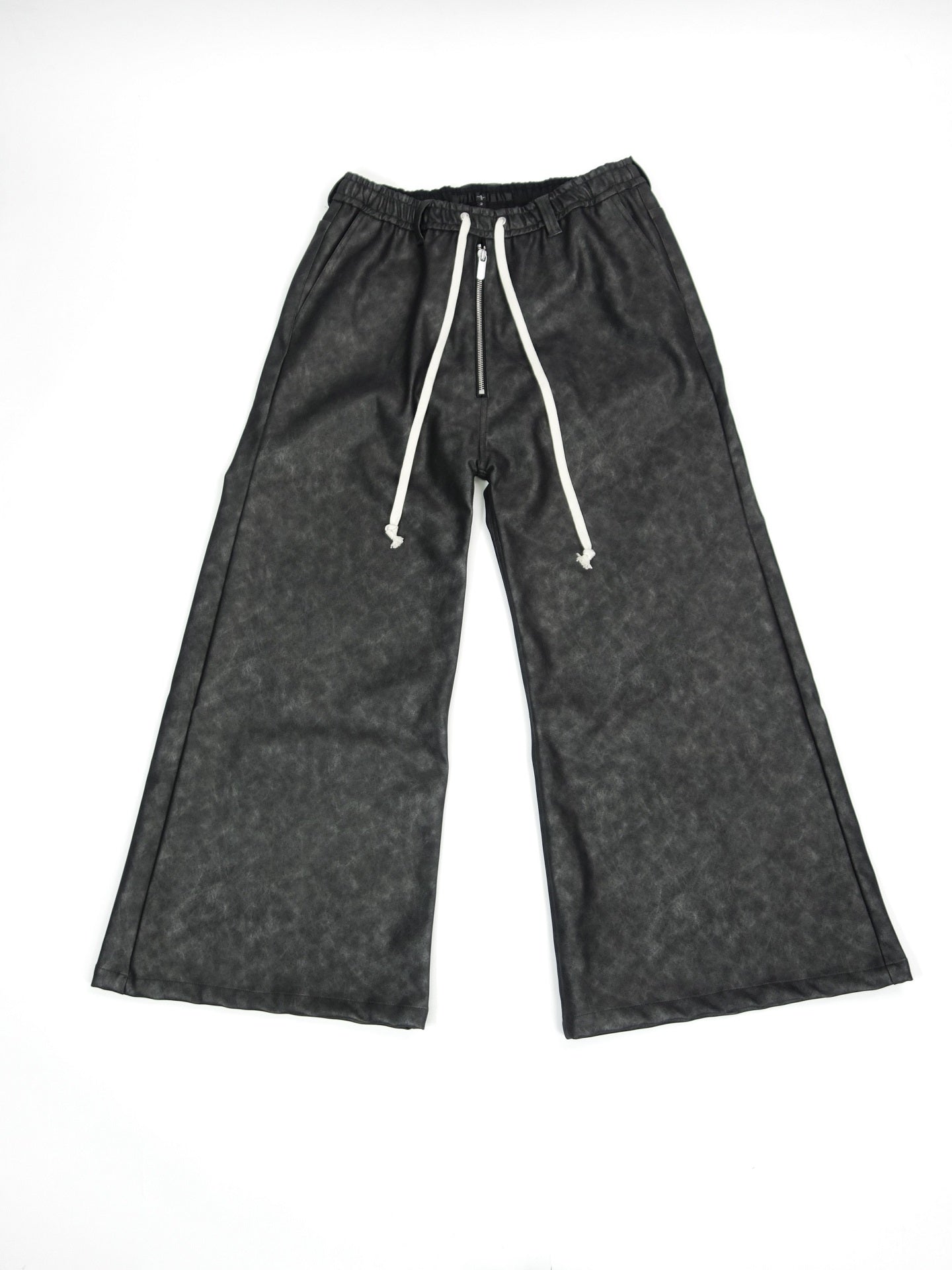 NO ID. シンセティックレザーワイドフレアパンツ 855006-875P