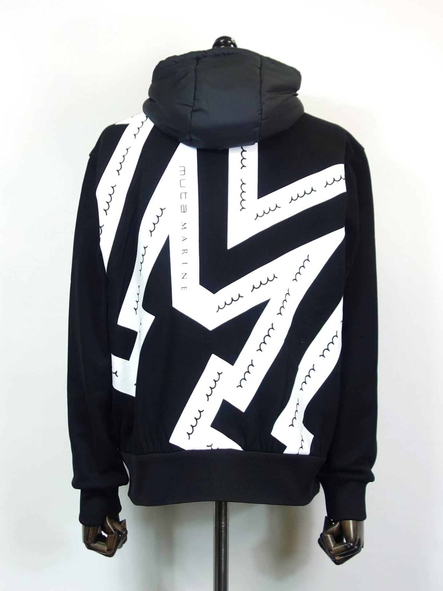 muta MARINE パディングフードジップアップパーカー MMMK-443360-BK