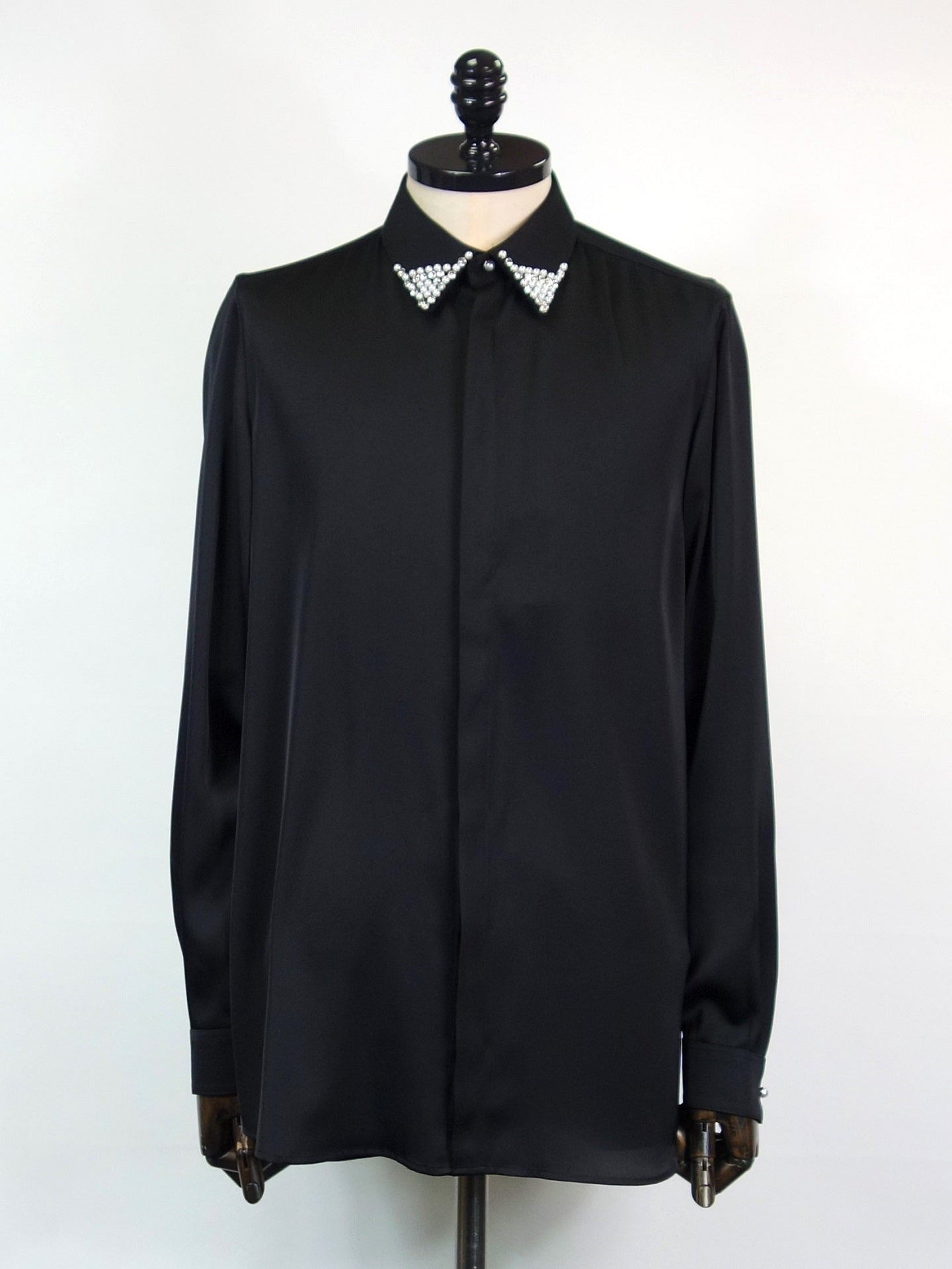 SOS TE NUTO デコラティブサテンシャツ 2516Z11