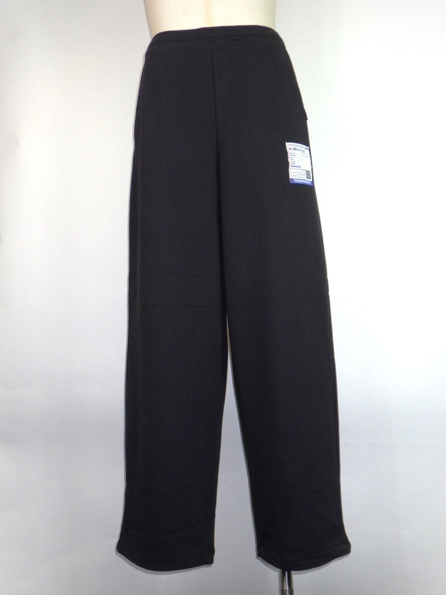 in・stru(men-tal). HEAVY WEIGHT FRENCH TERRY PANTS I17PT534-BK