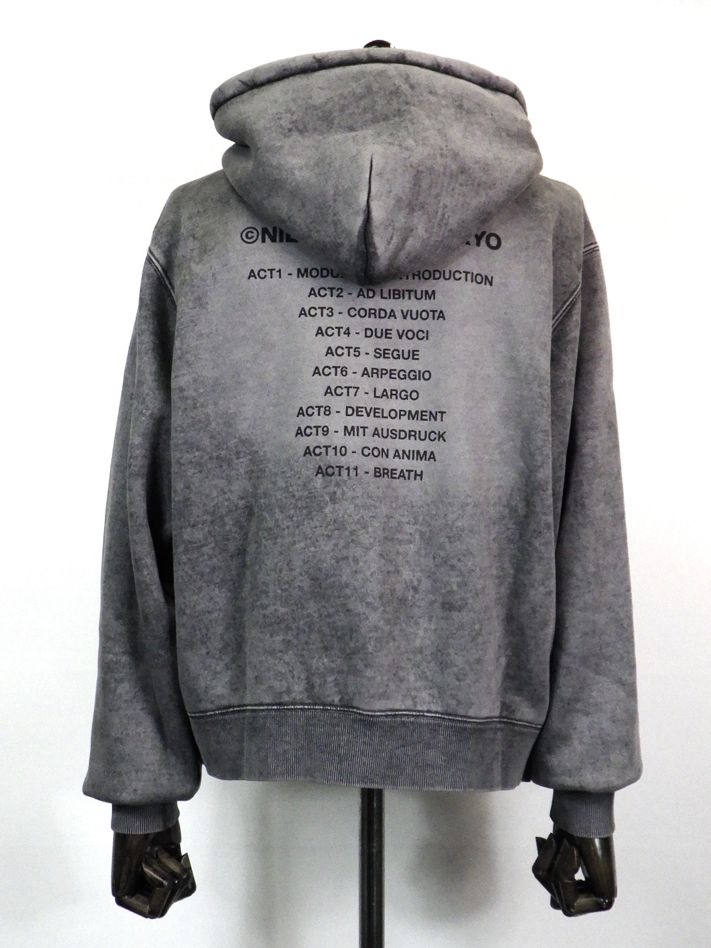 NIL DUE / NIL UN TOKYO フェイデッドブリーチフーディ NL-000106