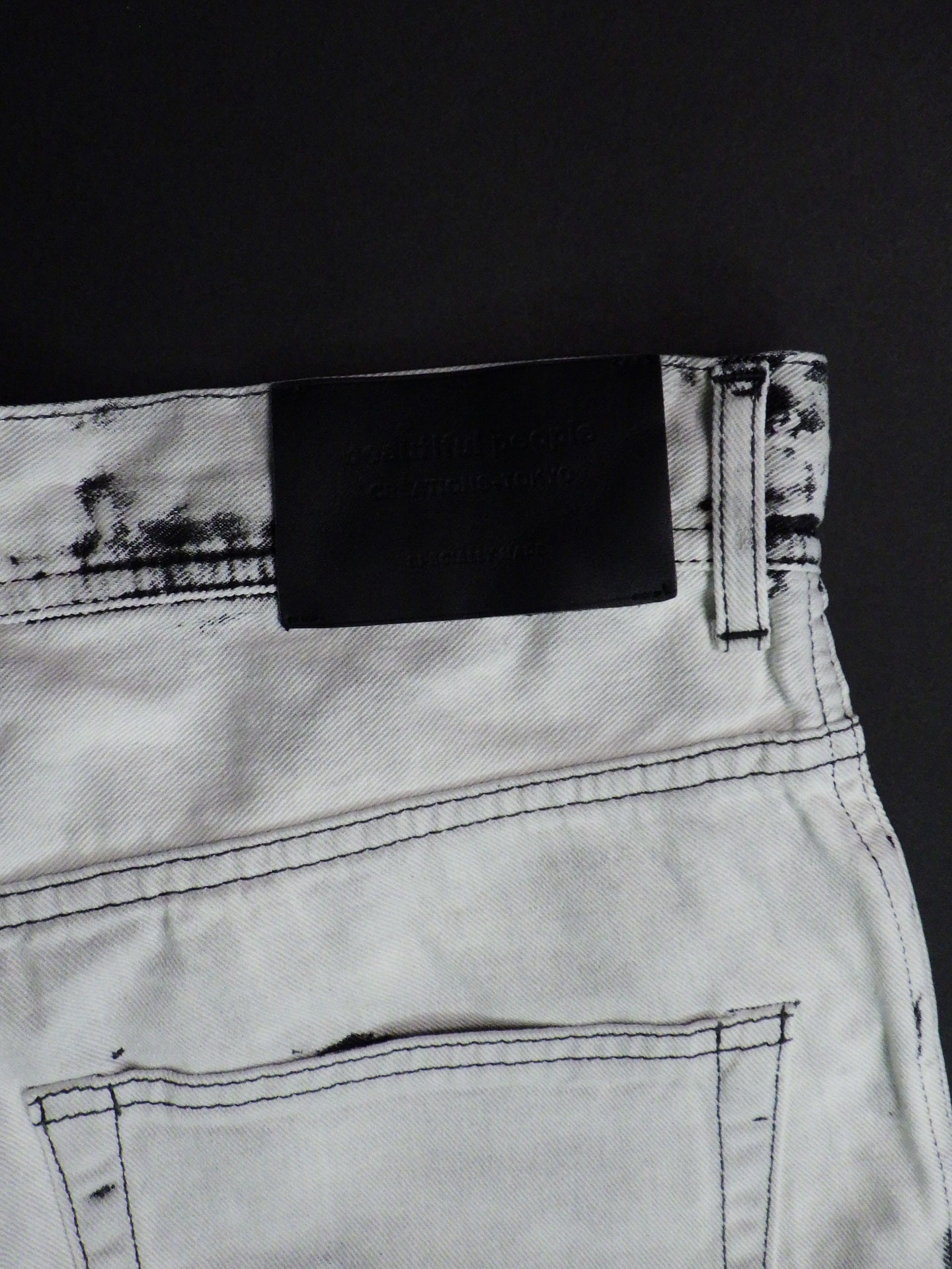 beautiful people レフトハンドツイルカーブデニムパンツ 1515105008