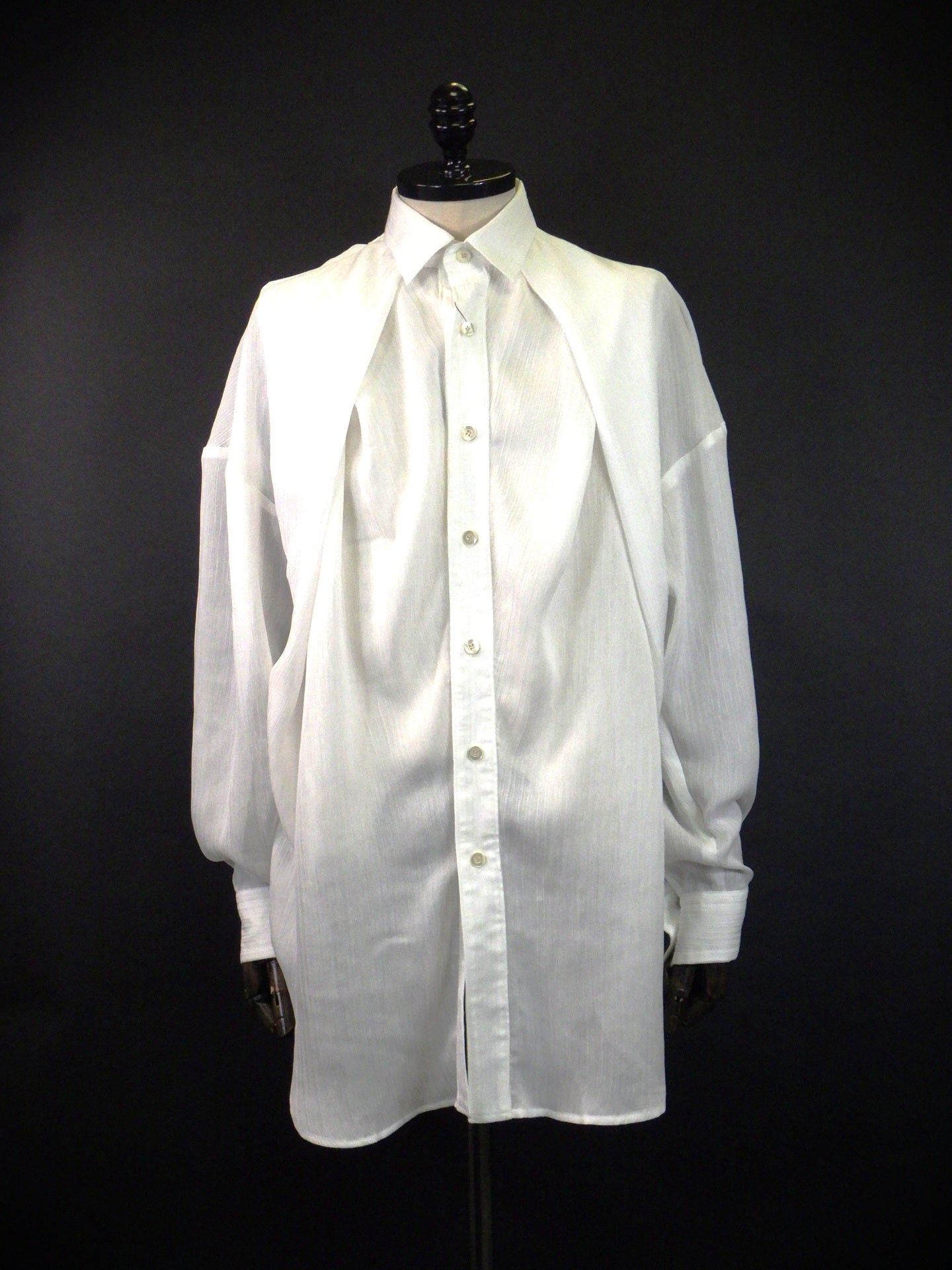 meagratia Cross tuck sheer shirt 26303-0501-WH