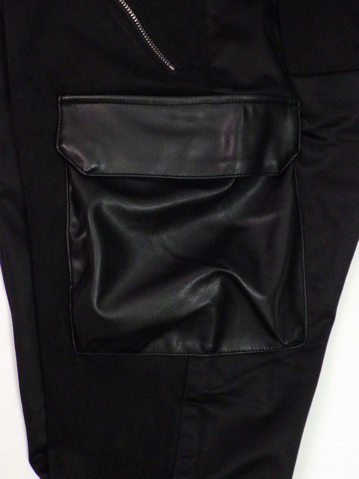 1PIU1UGUALE3 RELAX ブライトストレッチクレイジーカーゴパンツ USB-25151-BK