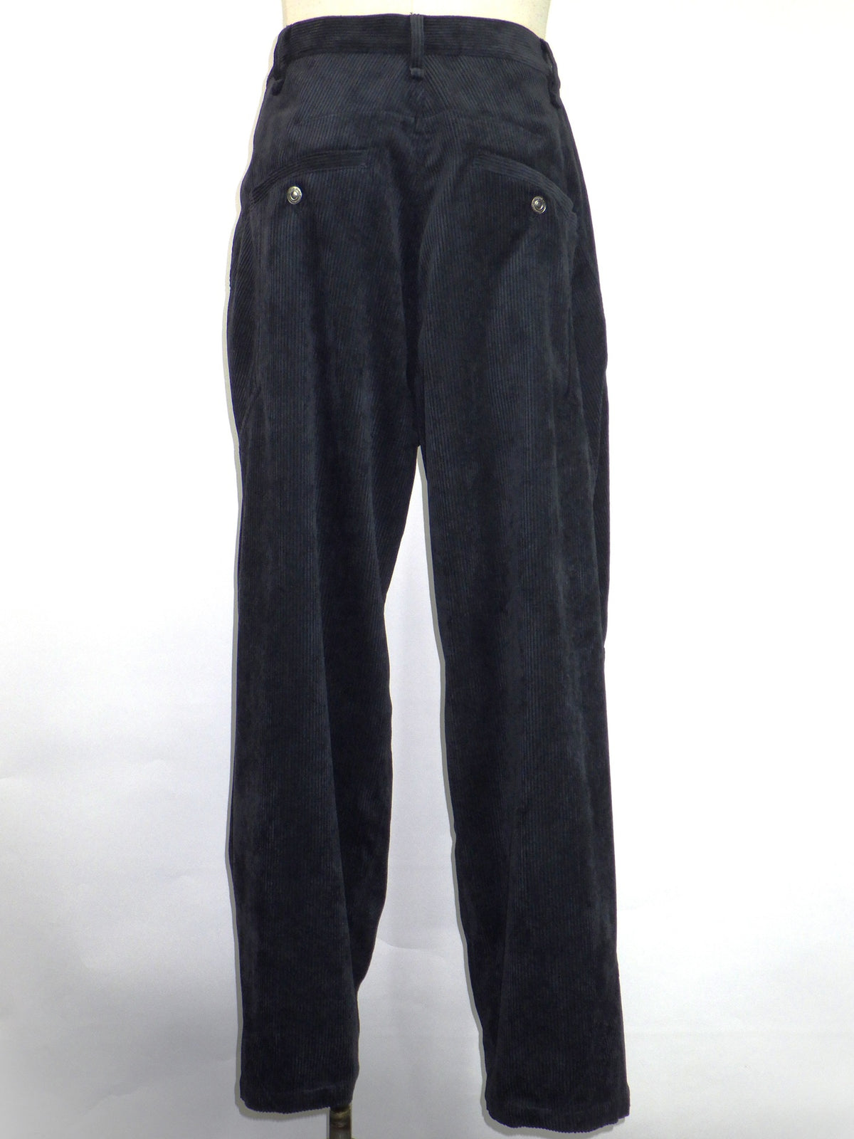 A NOVEL DAY. STRETCH CORDUROY WIDE PANTS 474201-BK