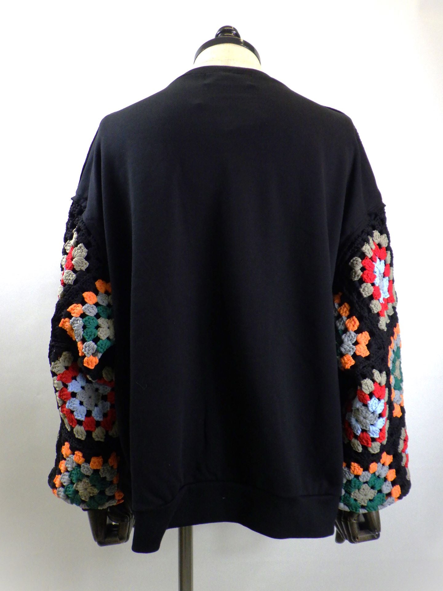 DISCOVERED クロシェットスリーブスウェット DC-AW25-CU-23-BK