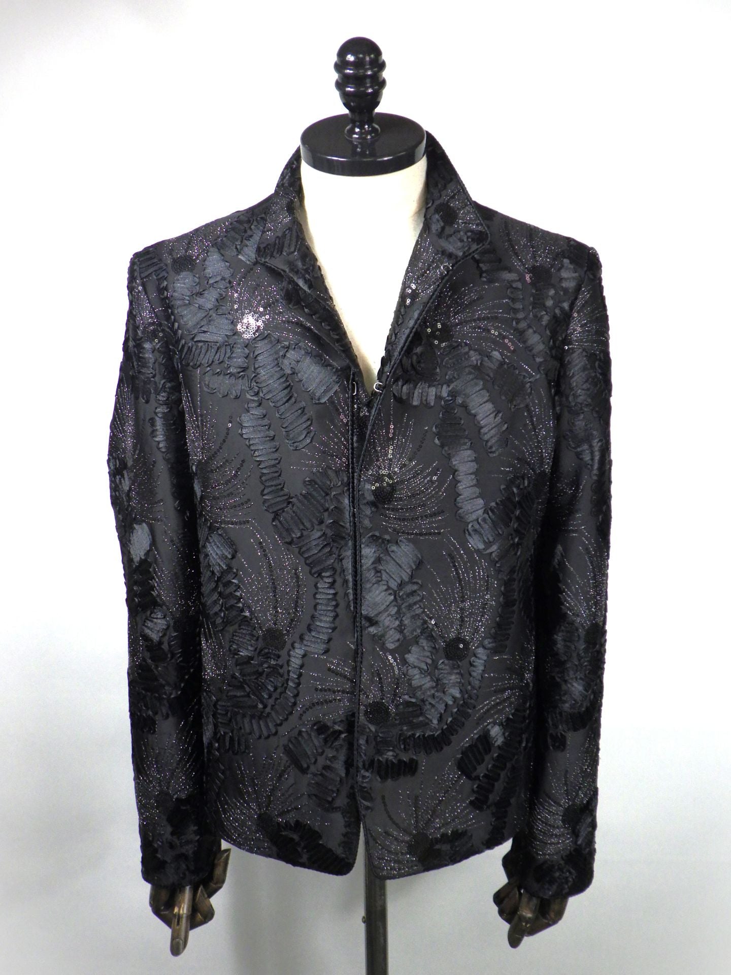 SOS TE NUTO リボンエンブロイダリーサテンスタンドカラージャケット 2613Z02