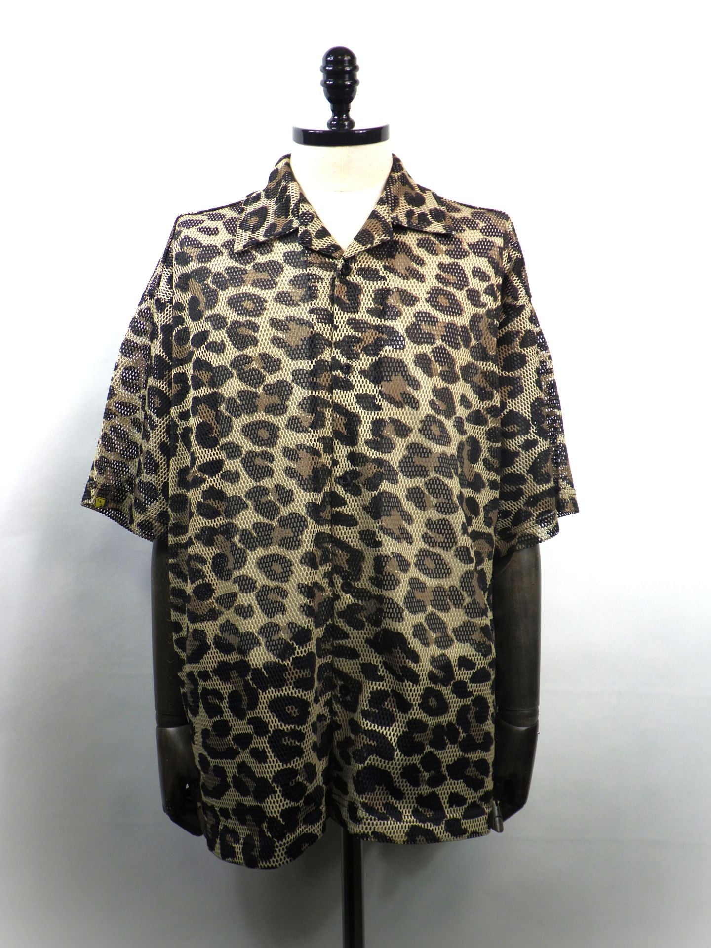 STUD MUFFIN レオパードメッシュ スマイリーパッチオーバーサイズシャツ 614-01148