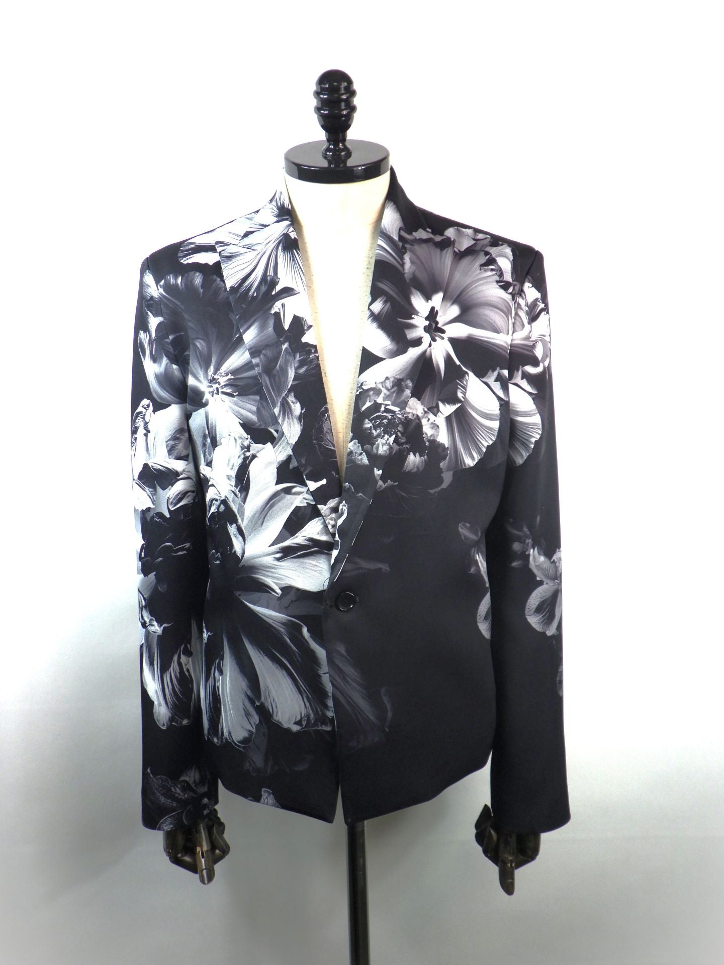 SOS TE NUTO フラワープリントツイルジャケット 2613Z04