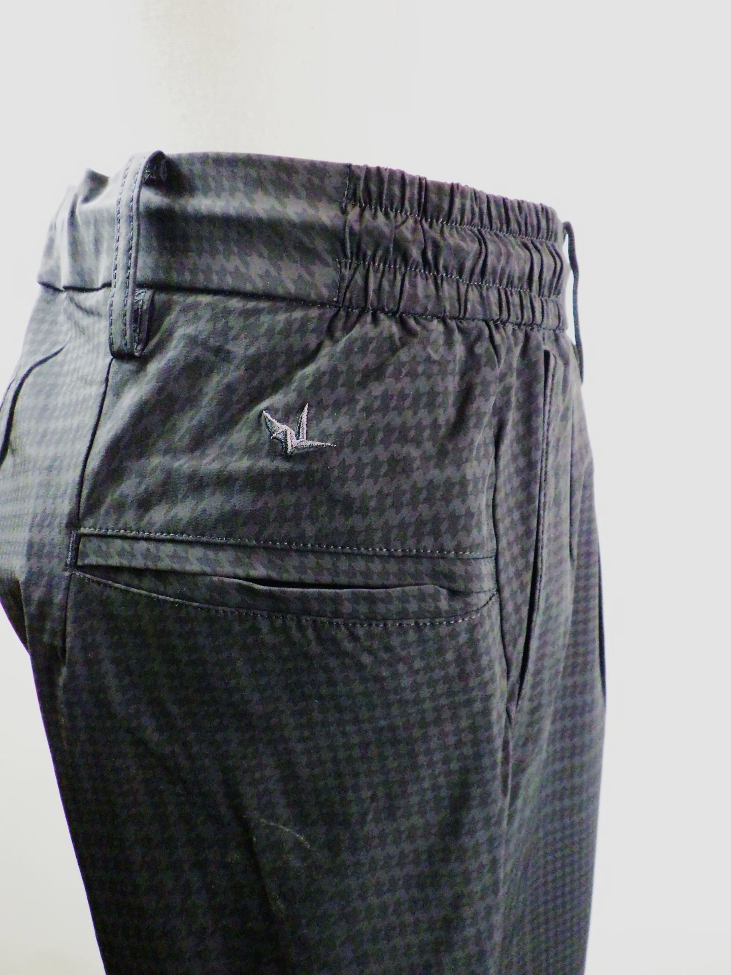 1PIU1UGUALE3 RELAX 接触冷感グレンチェックナイロンスラックス USB-26062-CH×BK