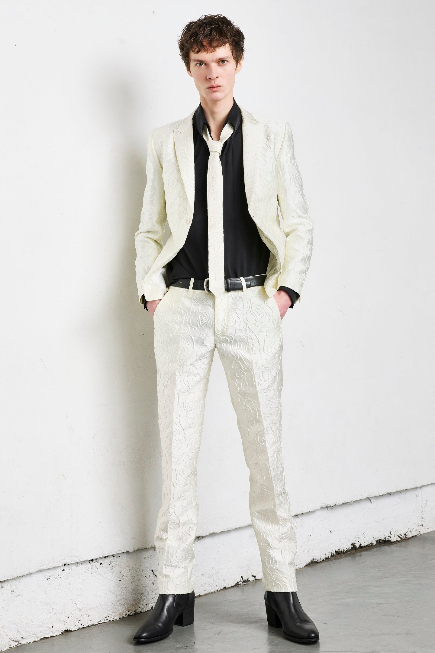 SOS TE NUTO ローズジャガードジャケット 2513Z02