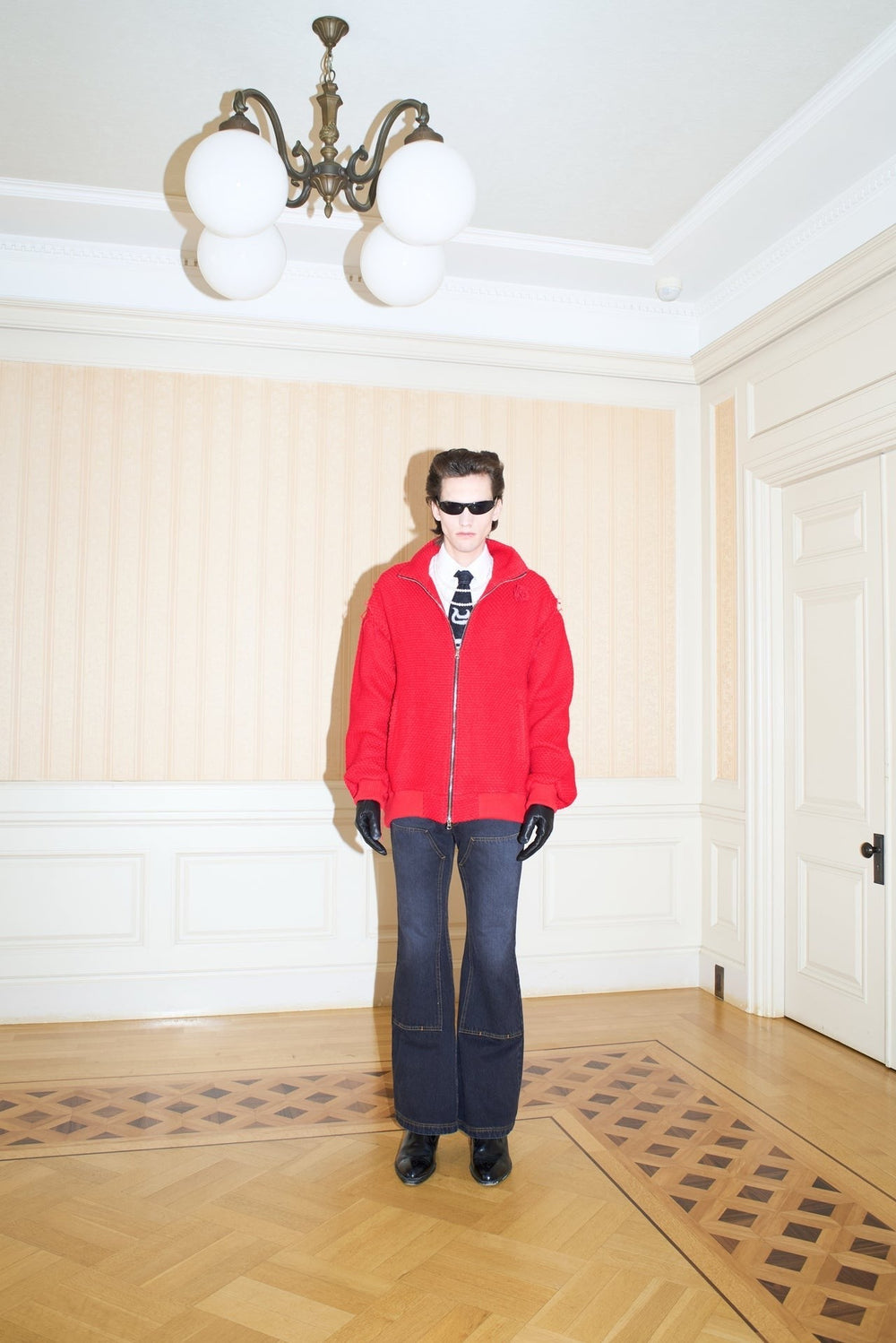 TENDER PERSON 2025-26FALL/WINTER COLLECTION