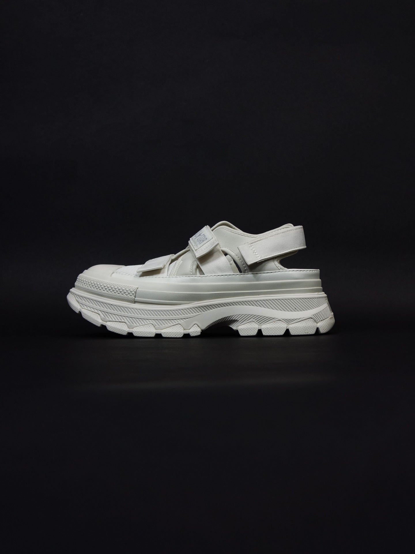 CONVERSE ALL STAR TREKWAVE SANDAL OX 31311971 – KAWANO