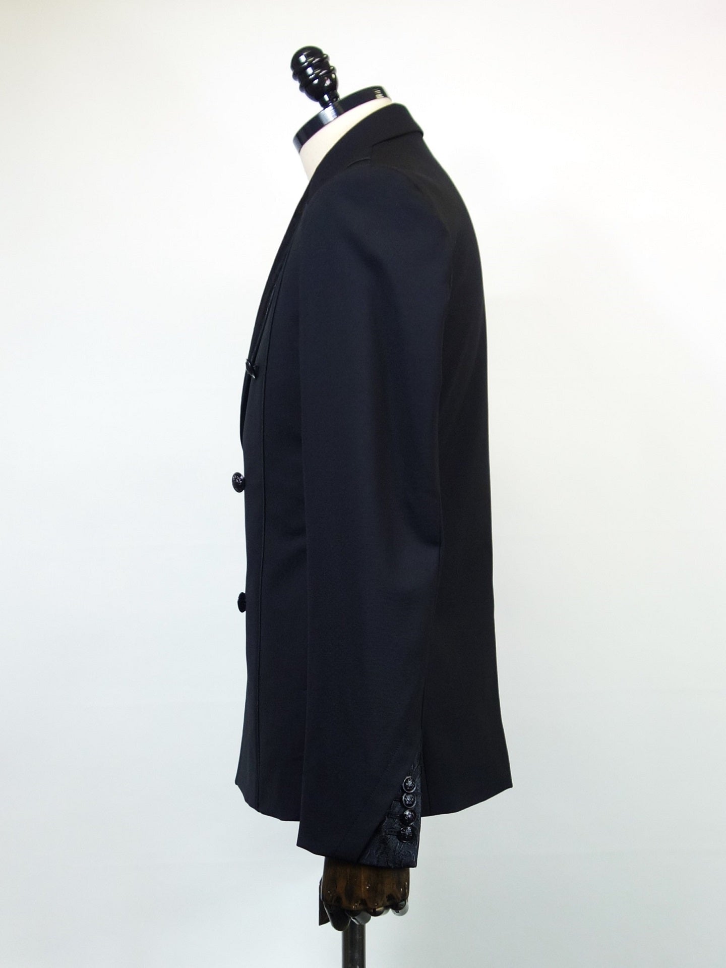 SOS TE NUTO フラワージャガード切替ダブルジャケット 2423003 – KAWANO