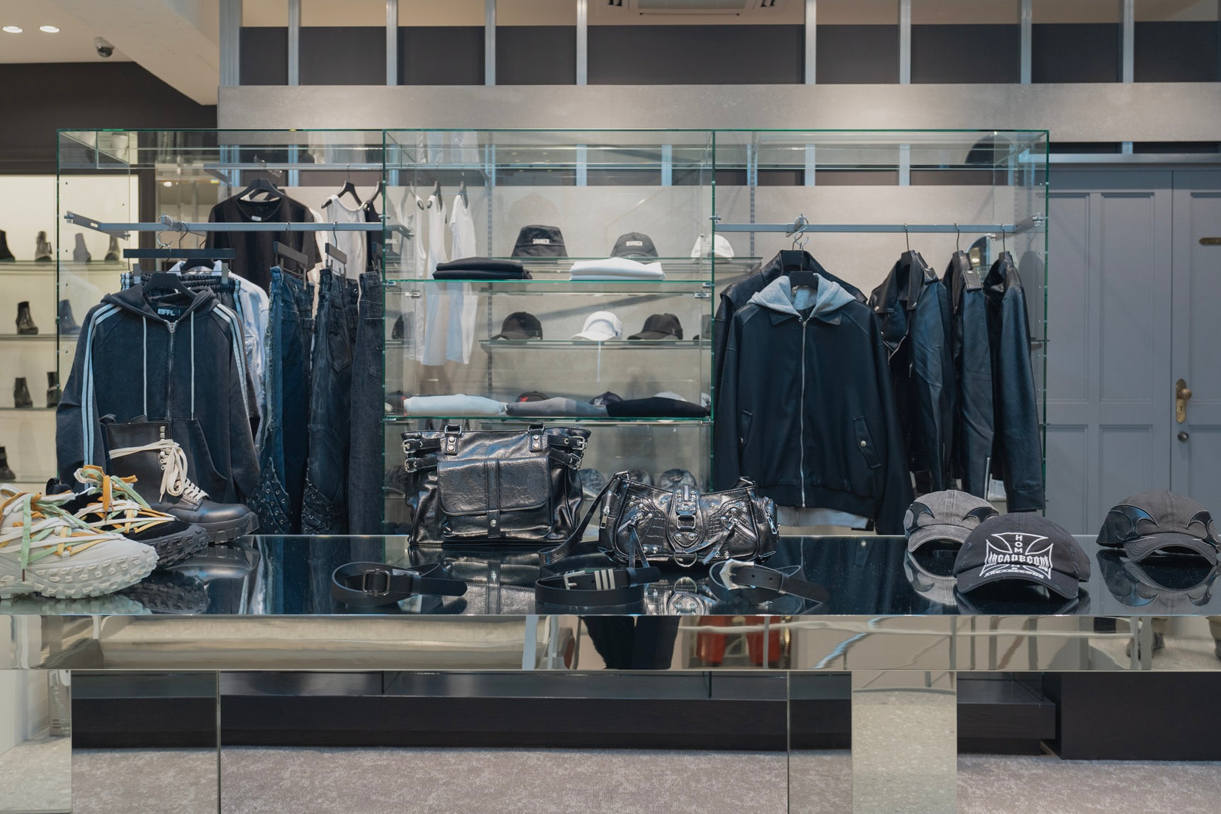 STORE – KAWANO