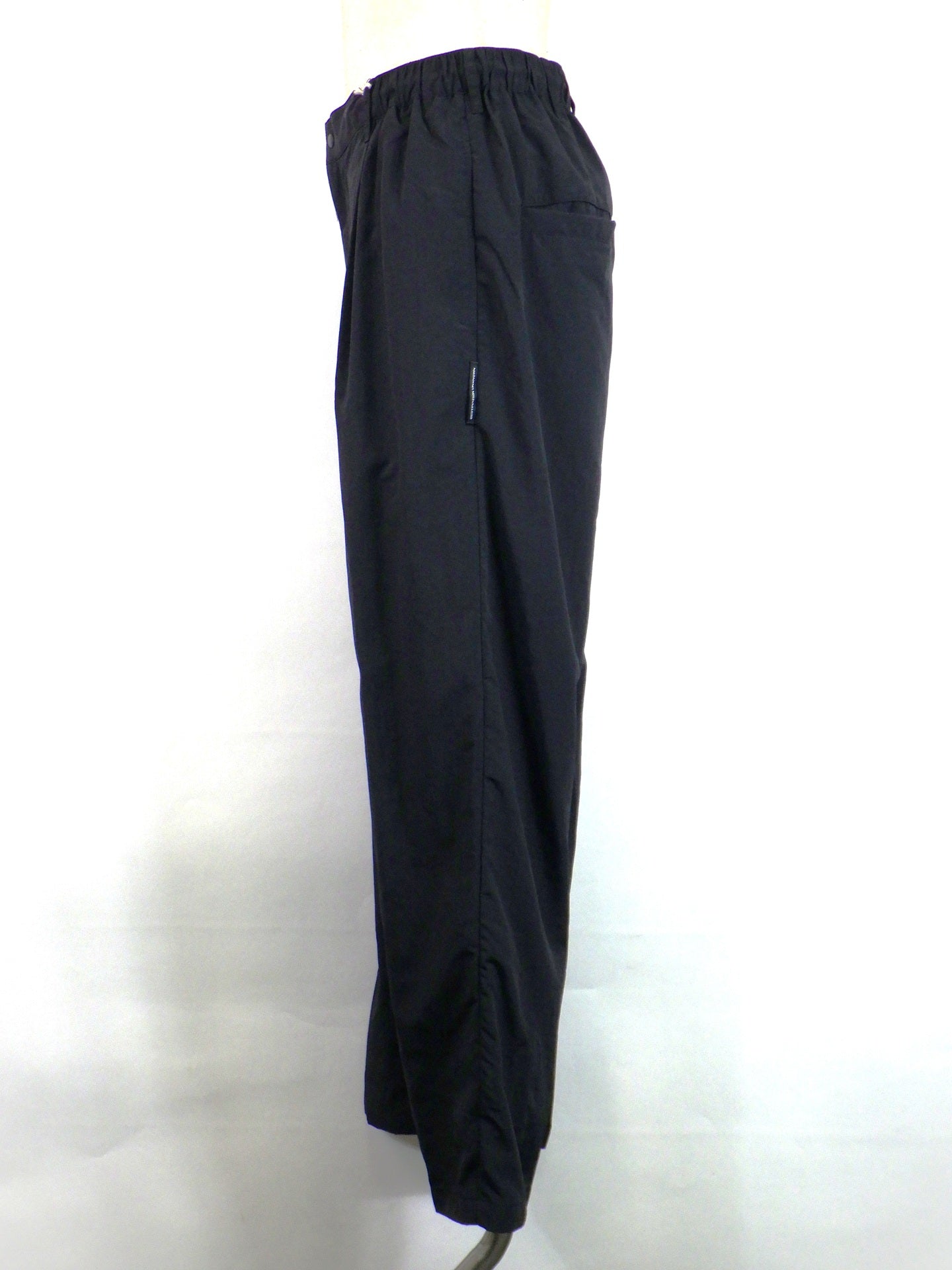 Liberaiders SUPPLEX NYLON SLACKS 737062601 – KAWANO