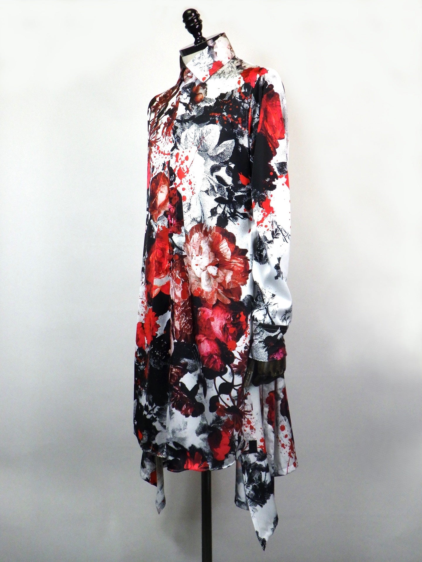 kiryuyrik　スプラッシュフローラサテンフレアシャツ　KT-HB25-900-WH&RED