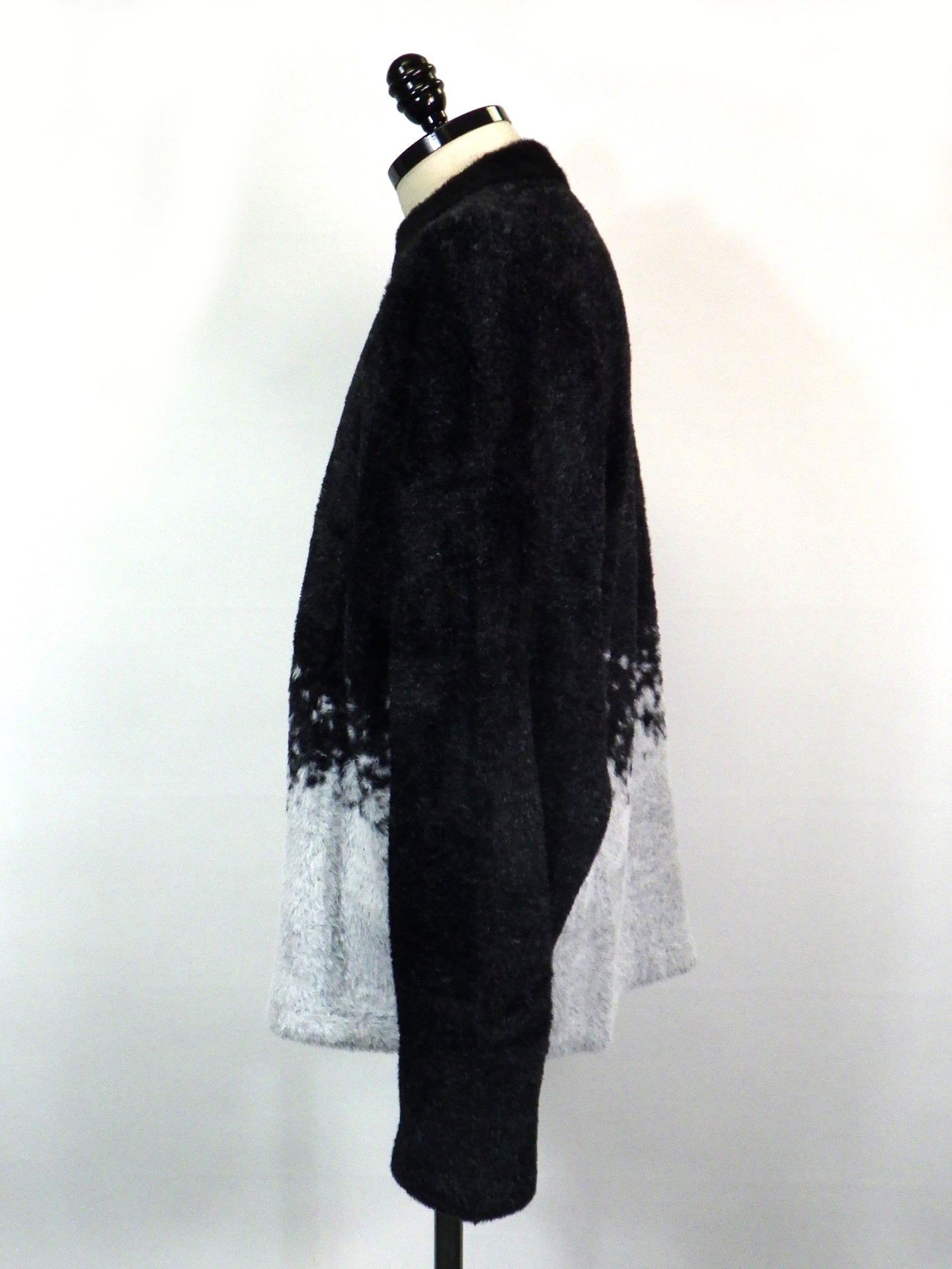 NIL DUE / NIL UN TOKYO　オリジナルギターモデルシャギーニット　NL-000103