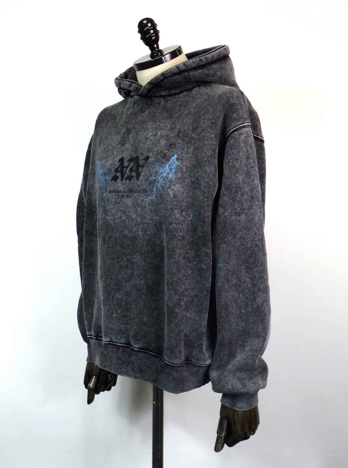 NIL DUE / NIL UN TOKYO　フェイデッドブリーチフーディ　NL-000105