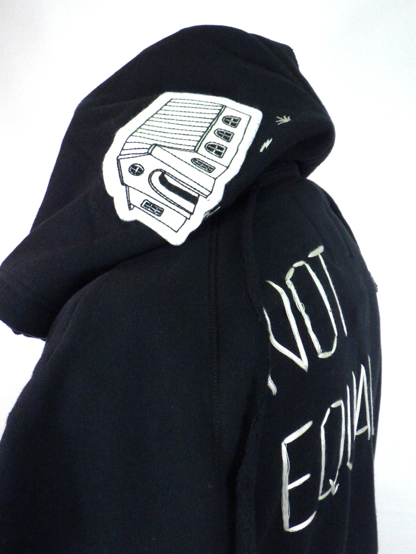 SEVESKIG　I Normie Zip Hoodie　SW-SV-NRA-1001-BK