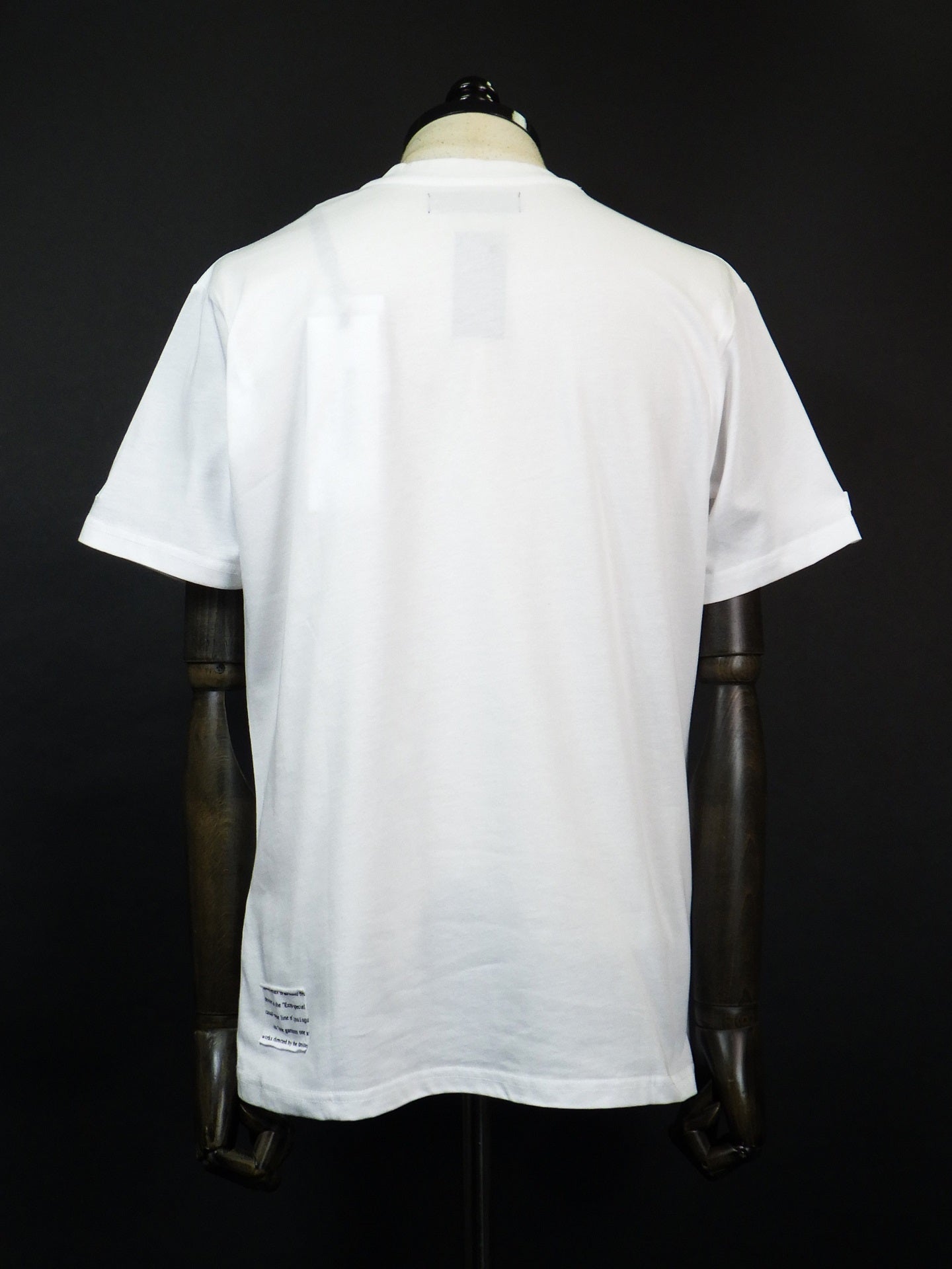 1PIU1UGUALE3 RELAX　パッチデザインロゴ半袖Tシャツ　UST-25064-WH