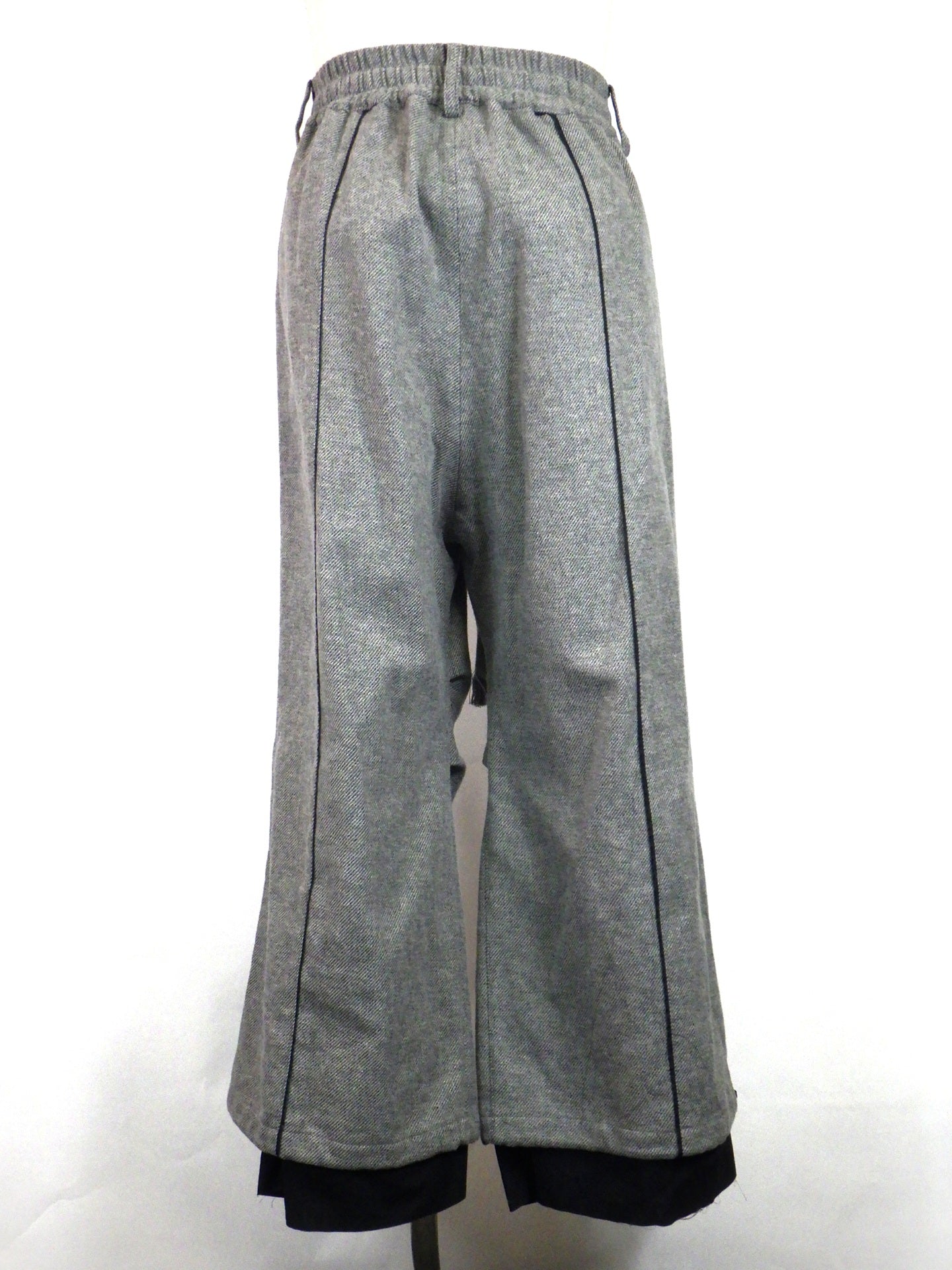 prasthana　brushed twill knee tuck pants　P-2303002A-H.GY
