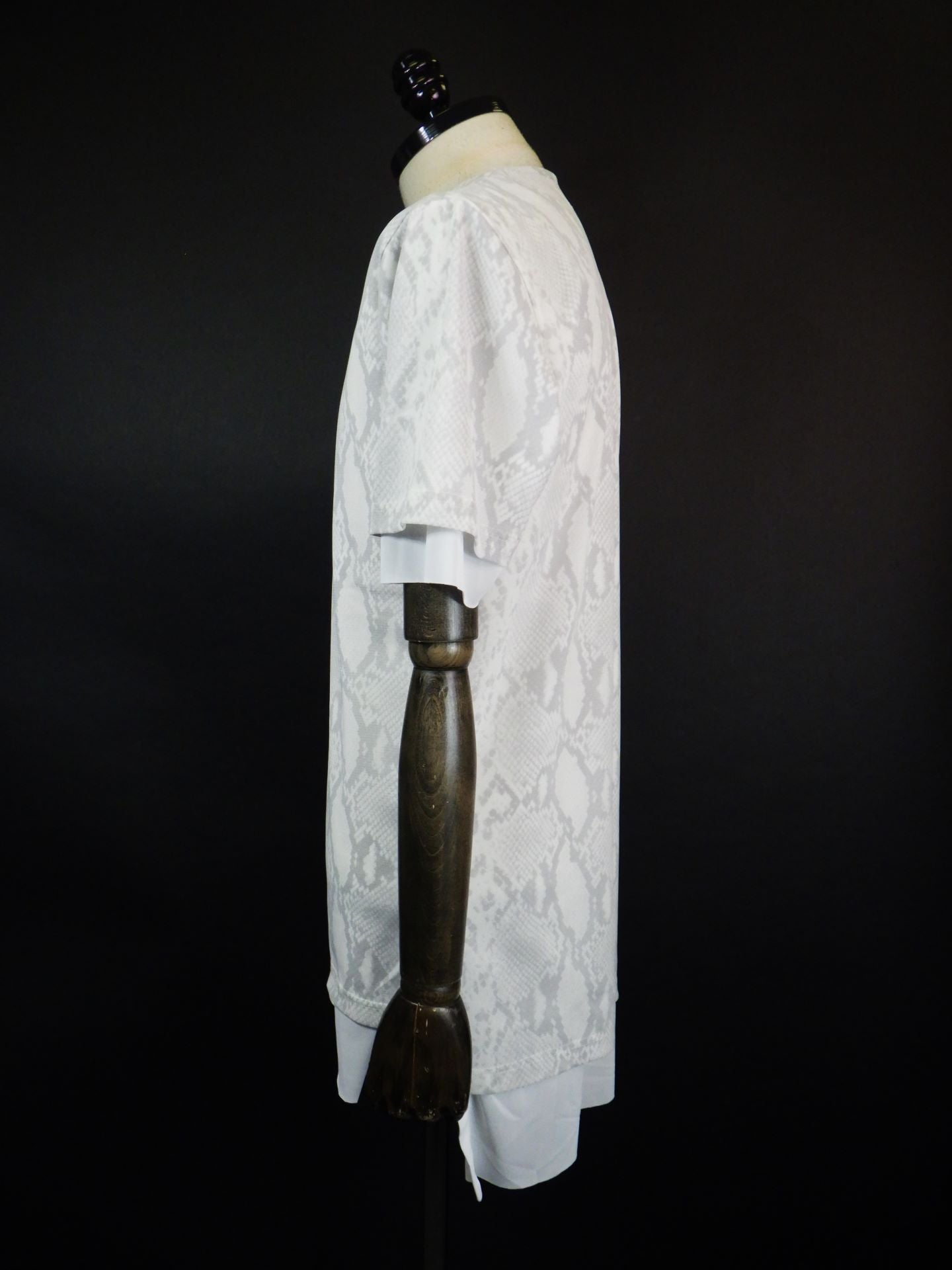 kiryuyrik　パイソンメッシュクルーネックレイヤードTシャツ　KT-HT15-955-GRY