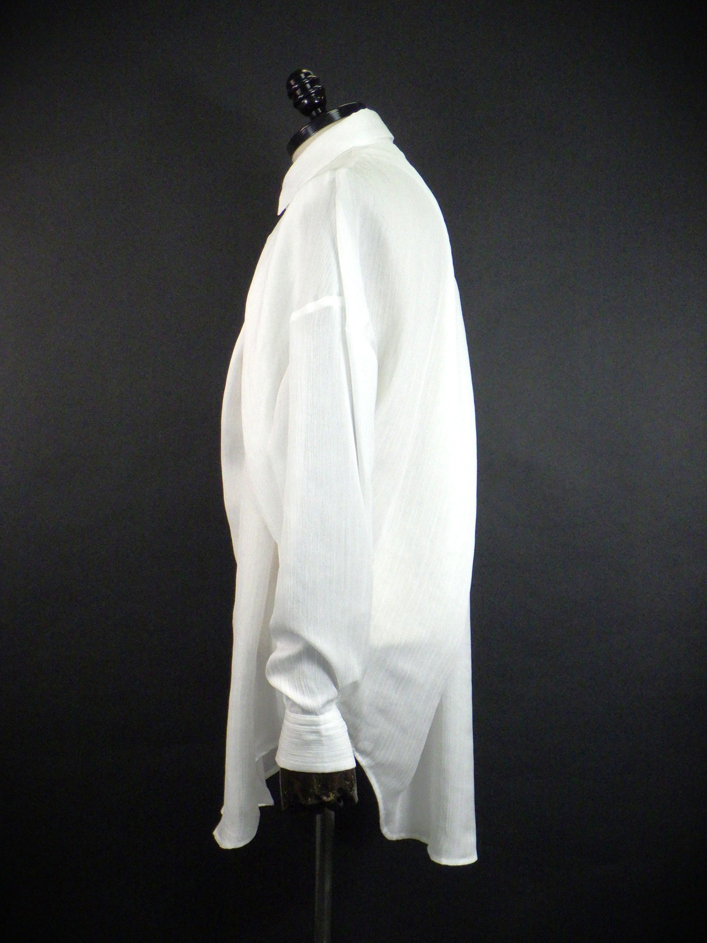 meagratia　Cross tuck sheer shirt　26303-0501-WH