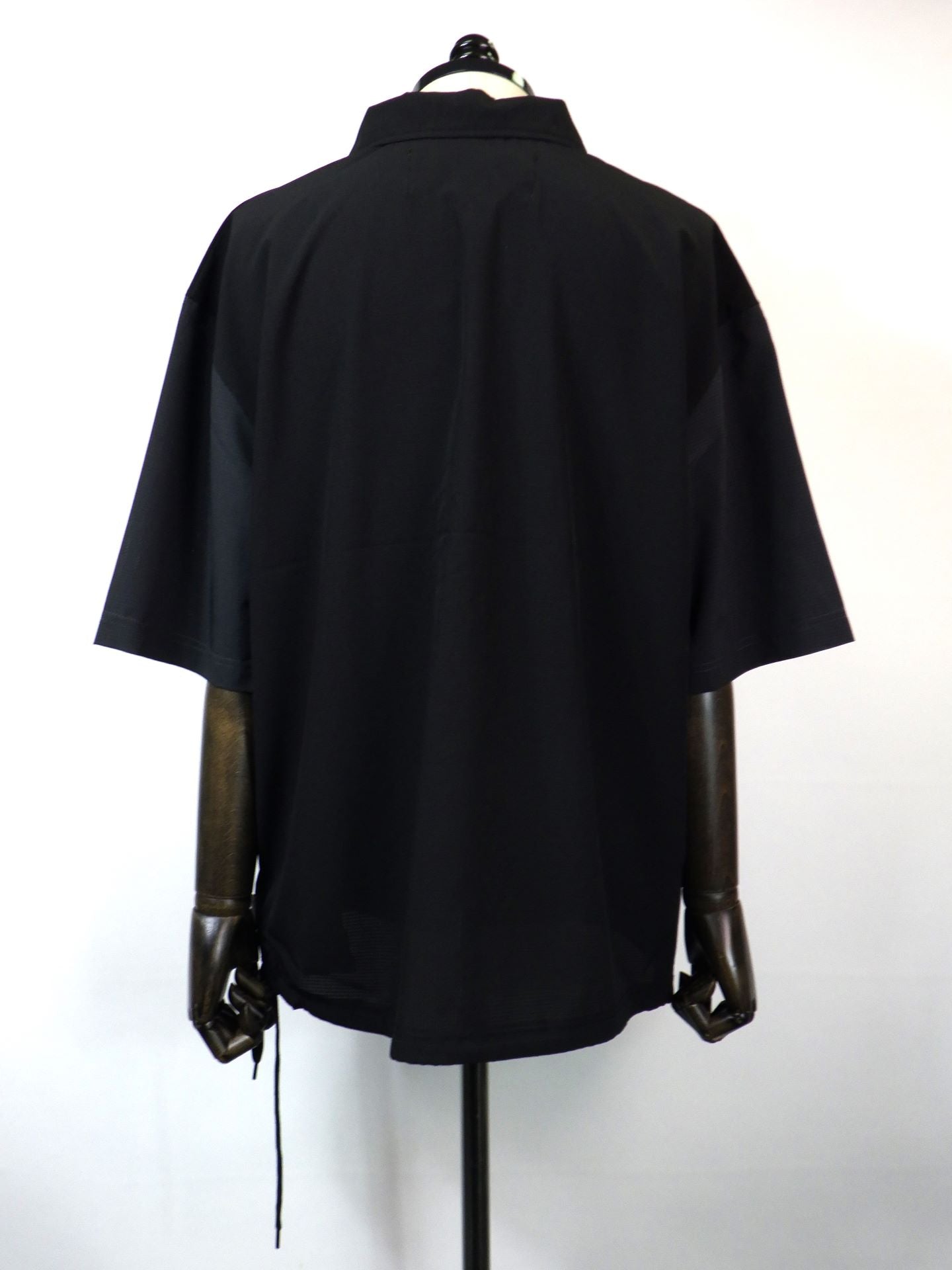 SUPERTHANKS　Technical S/S zip-pullover　ST252SH01-C.GRY×BK