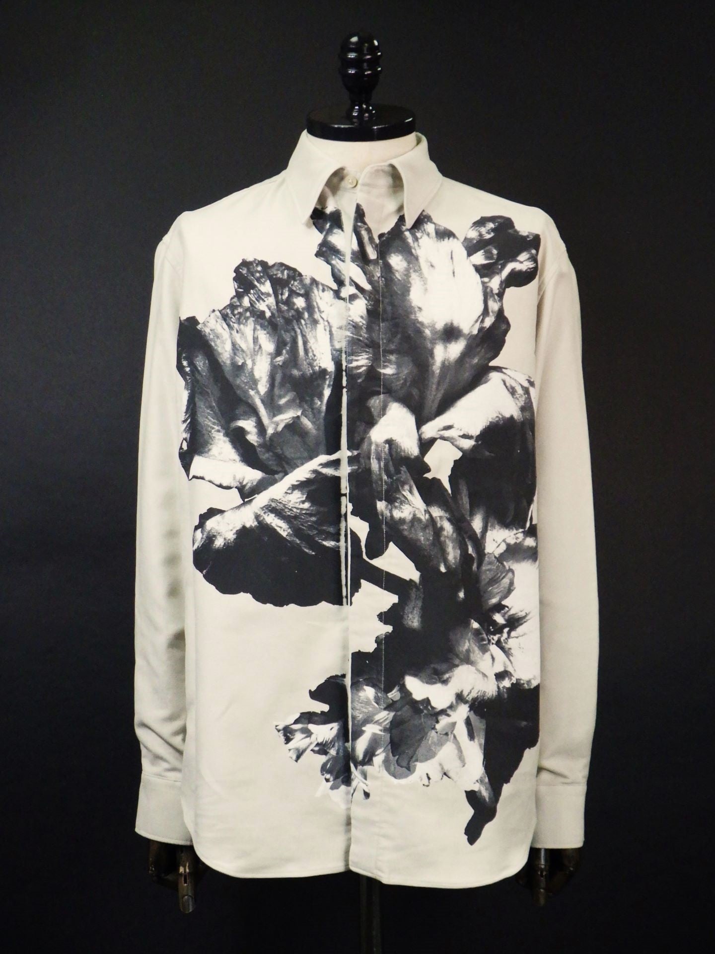 TAAKK　フラワープリントシャツ　TA25AW-SH047-L.BE