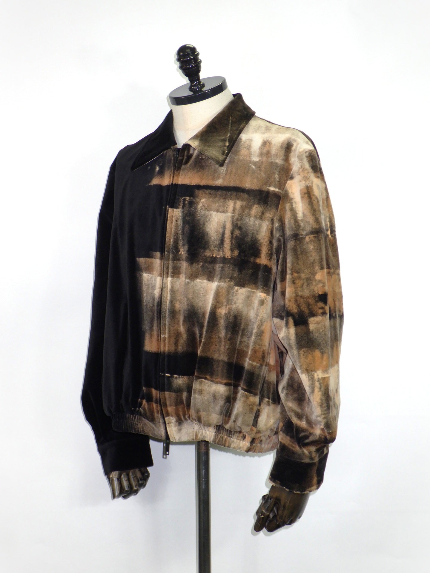 TAAKK　HAND-BLEACHED VELVET ZIP BLOUSON　TA26AW-BL059-BK