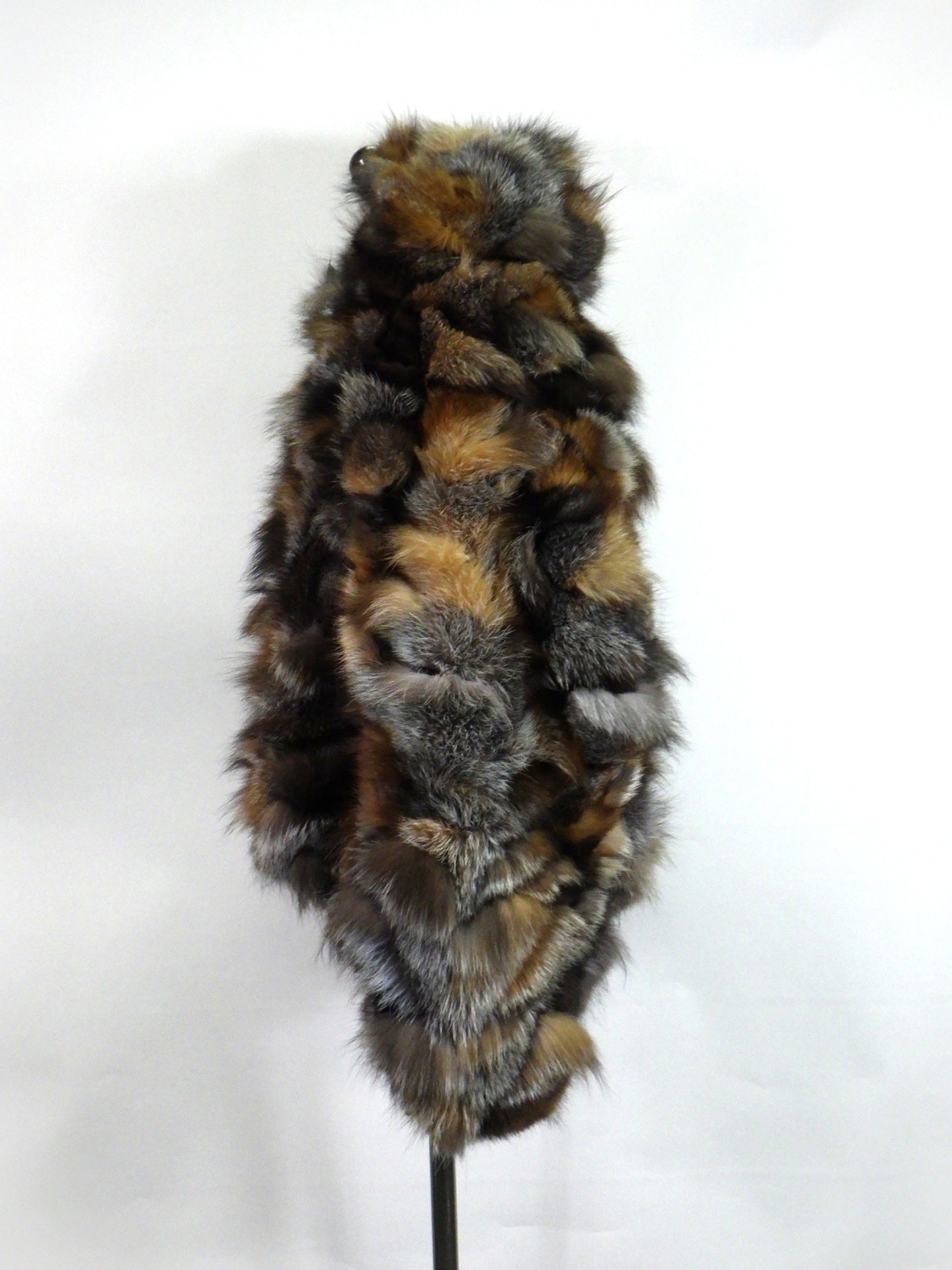 TAAKK　UPCYLED FUR FOODIE　TA26AW-BL025-BROWN