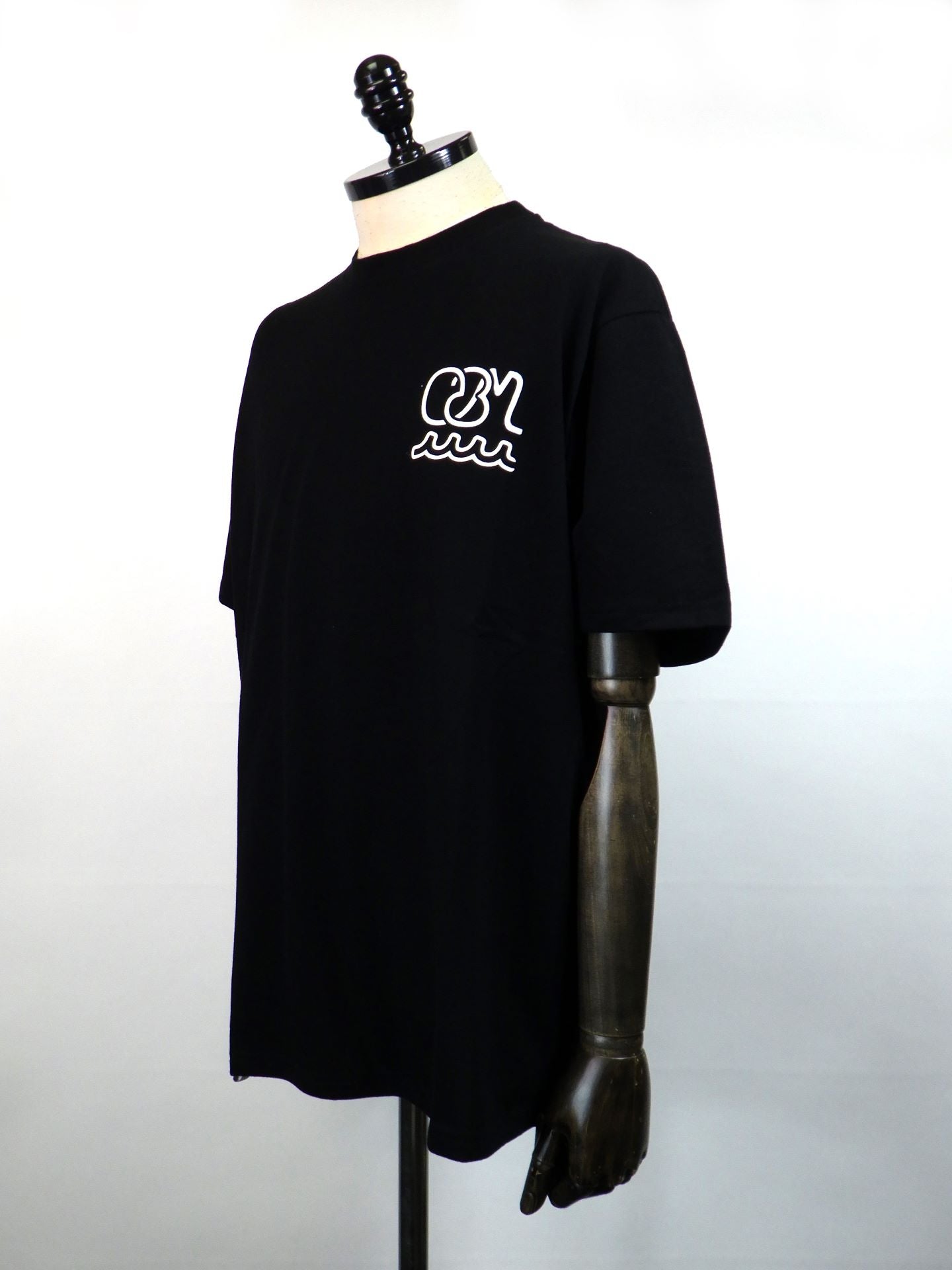 muta MARINE　08M GRAFFITI Tシャツ　MMKW-434605-BK
