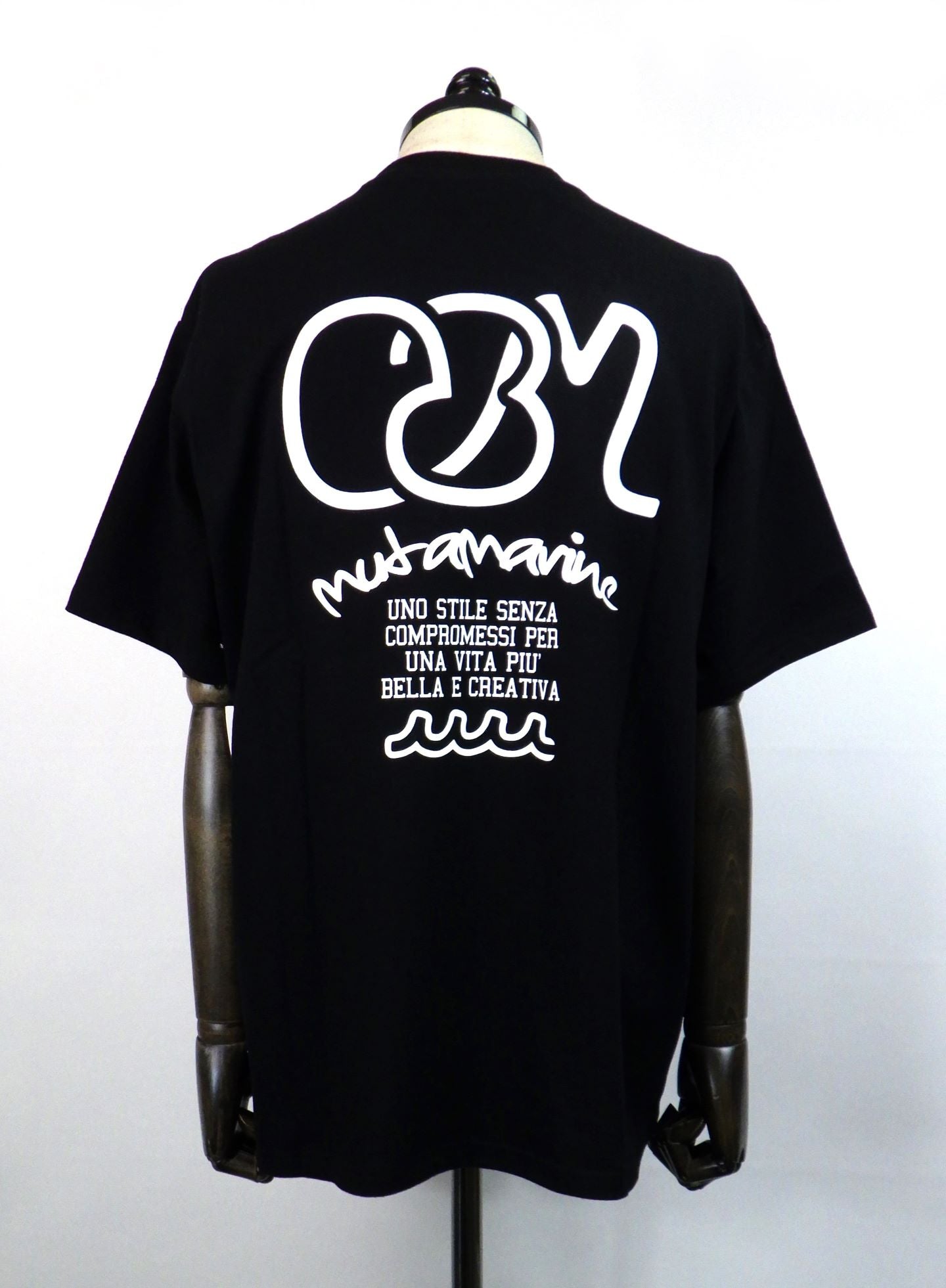 muta MARINE　08M GRAFFITI Tシャツ　MMKW-434605-BK