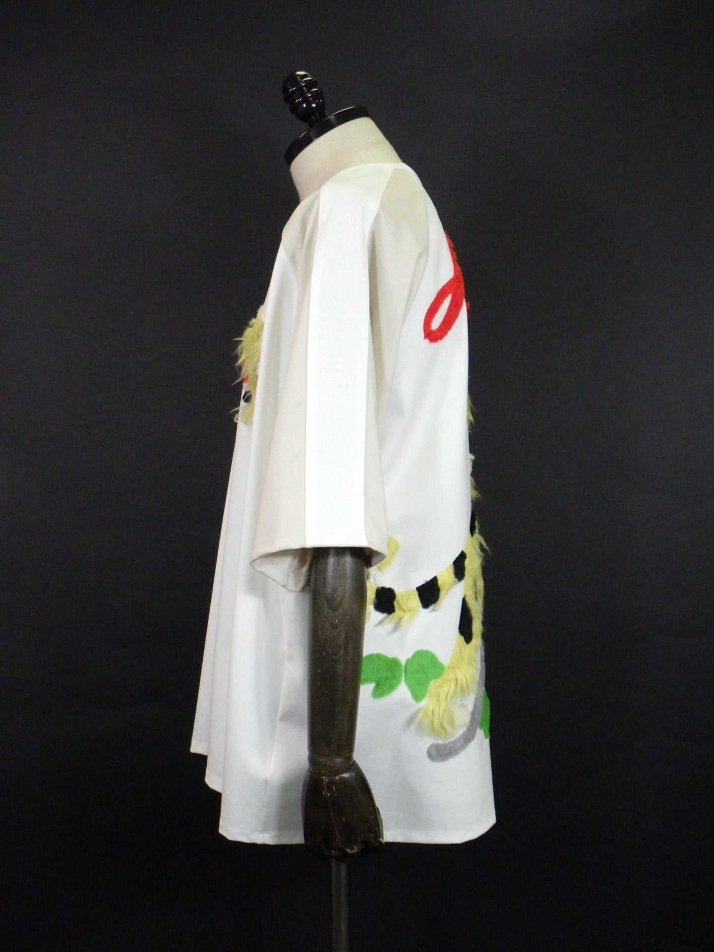 amok　SHAGGY LOGO SOUVENIR JACKET TEE　261KA01-WHT