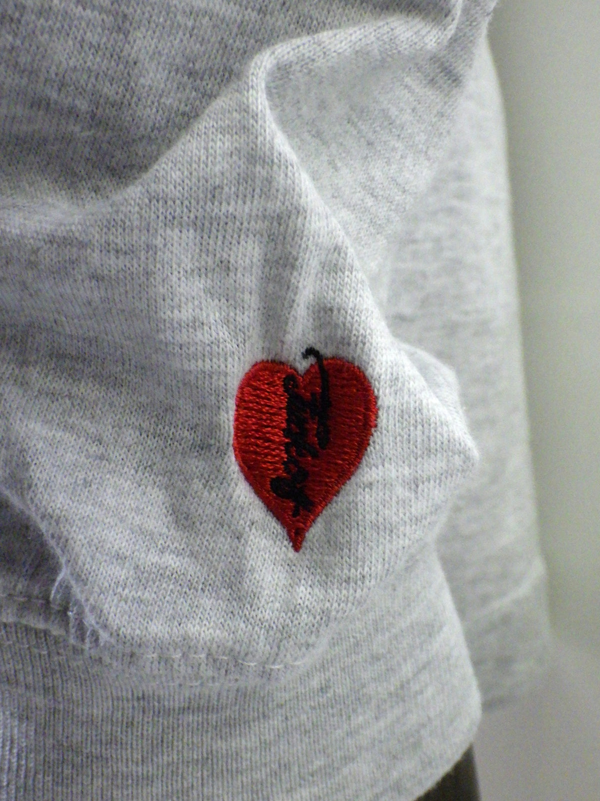 STUD MUFFIN　5.6ozコットン天竺 WHYSL/サガラパッチワーク LS Tシャツ　624-02906-ASH