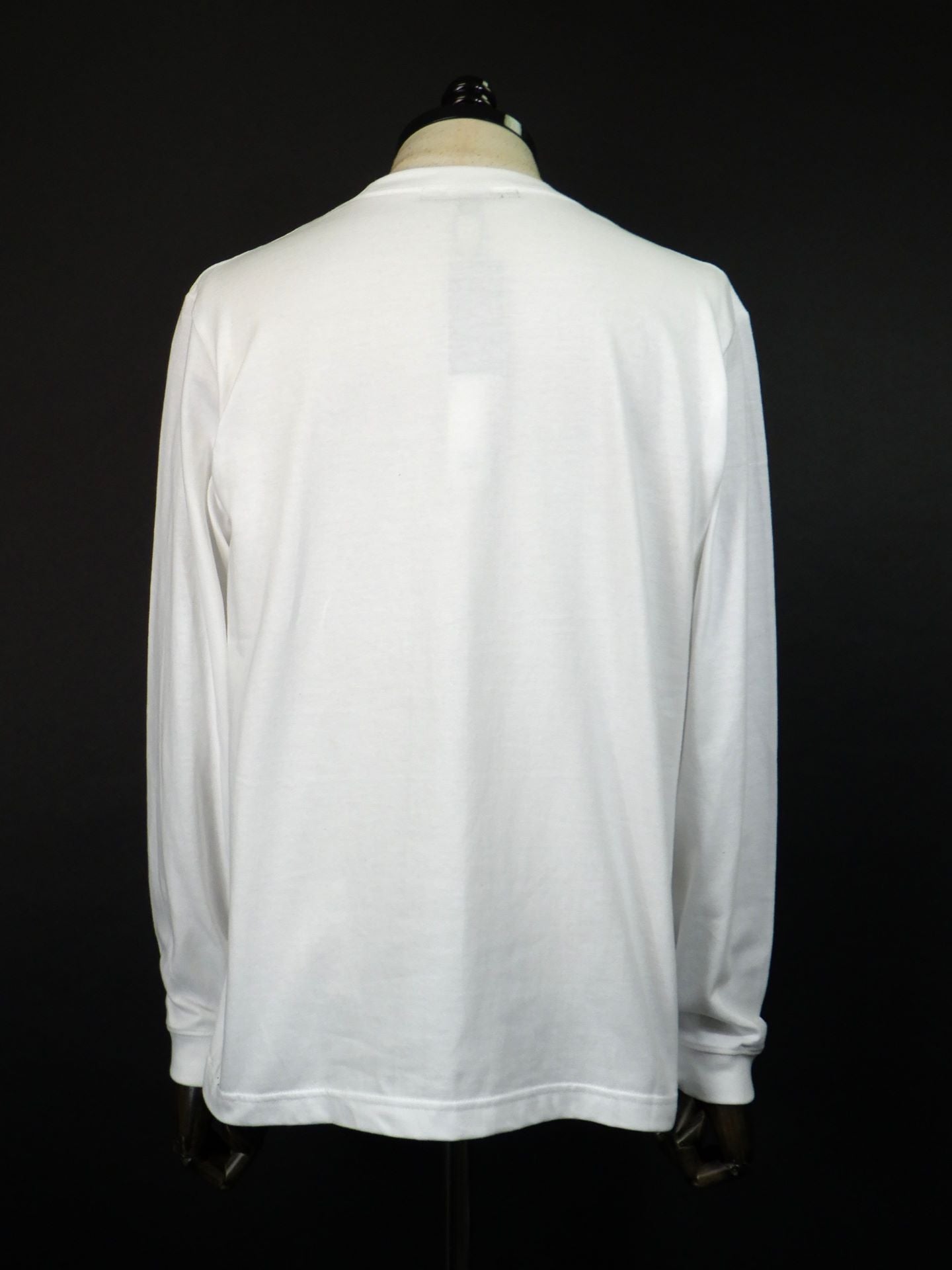 STUD MUFFIN　コットン天竺 ラベルスマイル発泡プリントLS Tシャツ　524-02819-WH