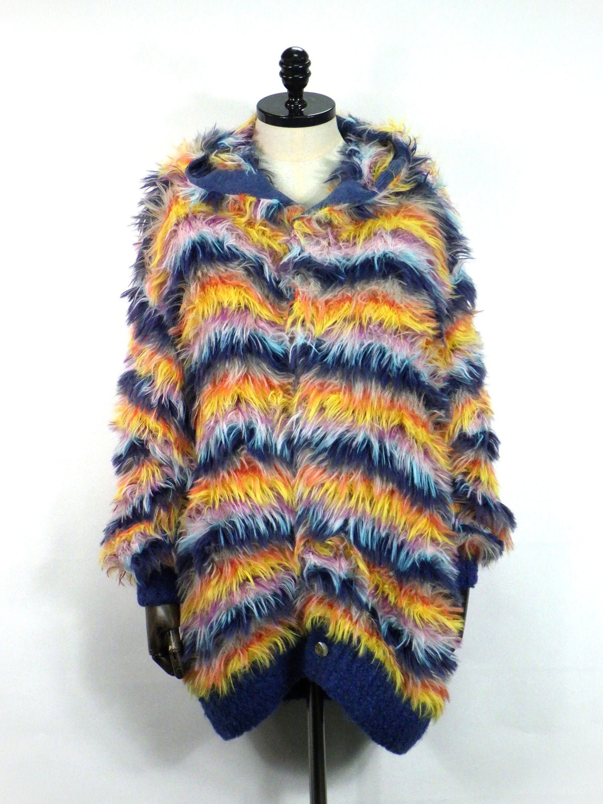 amok　MULTI BORDER HOODIE KNIT　262032-MULTI
