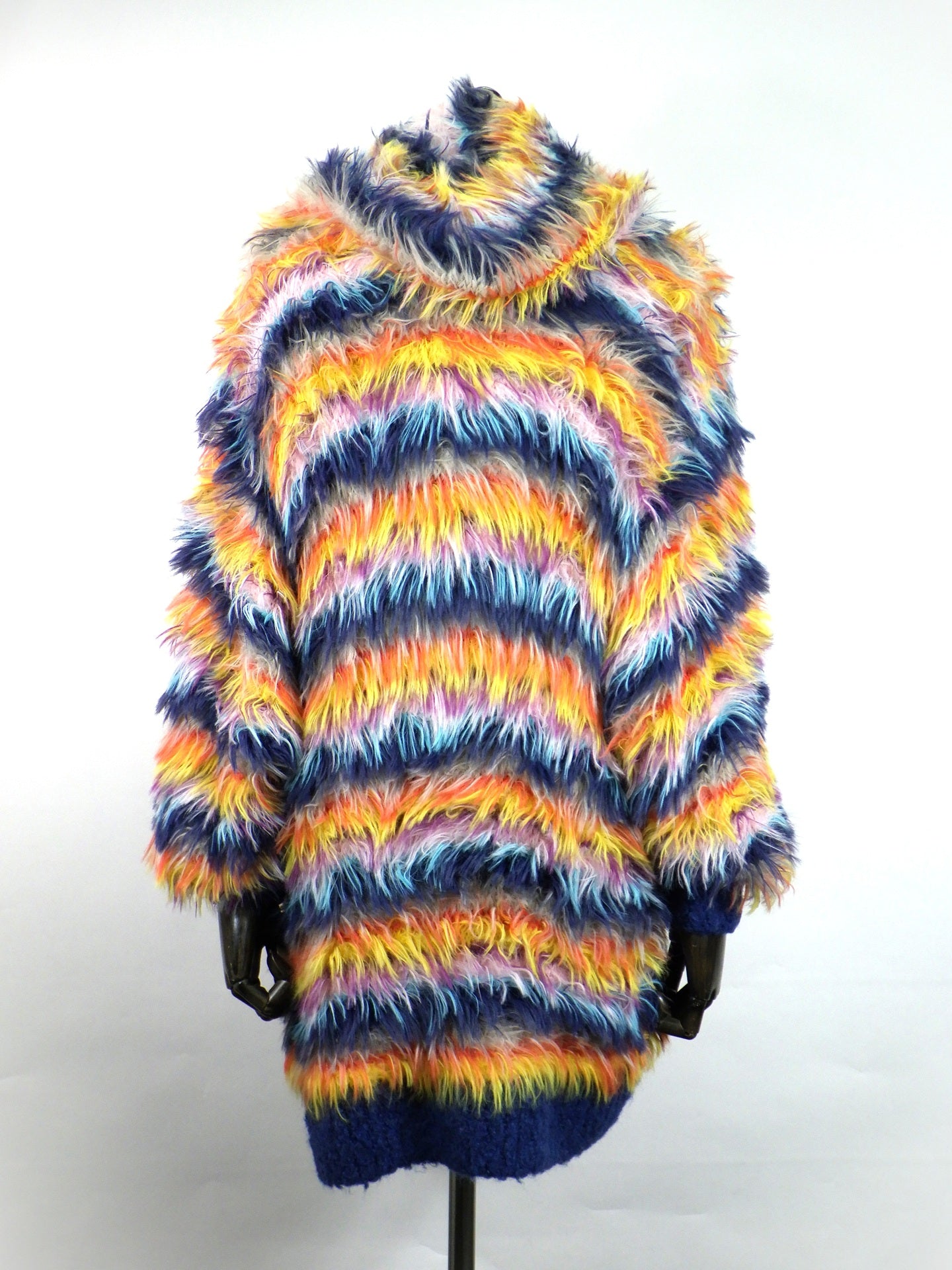 amok　MULTI BORDER HOODIE KNIT　262032-MULTI