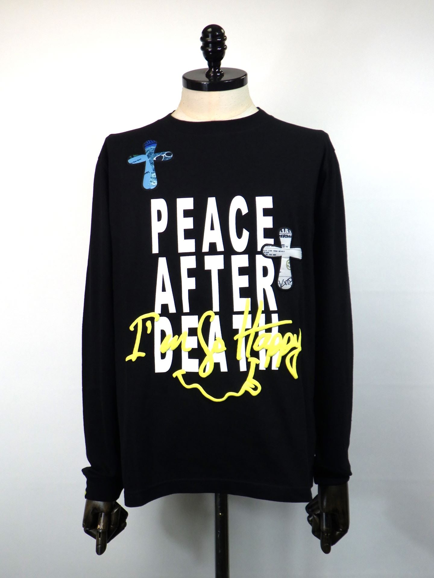 STUD MUFFIN　コットン天竺 PEACE AFTER DEATH&クロスパッチワーク LS Tシャツ　524-02820-BK
