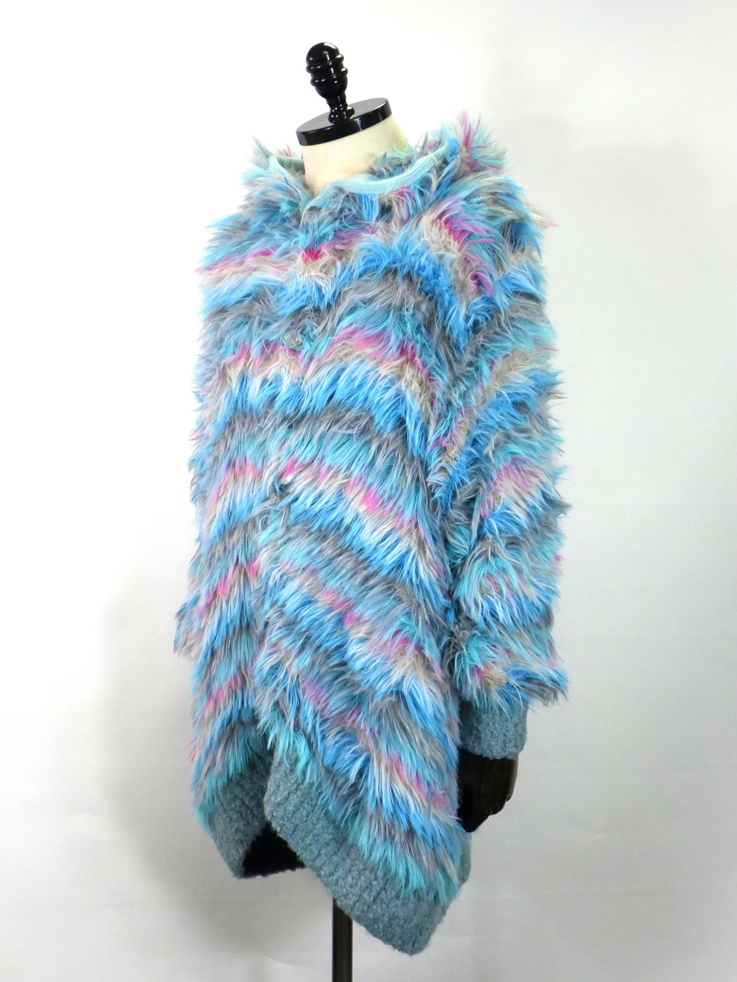 amok　MULTI BORDER HOODIE KNIT　262032-BLUE