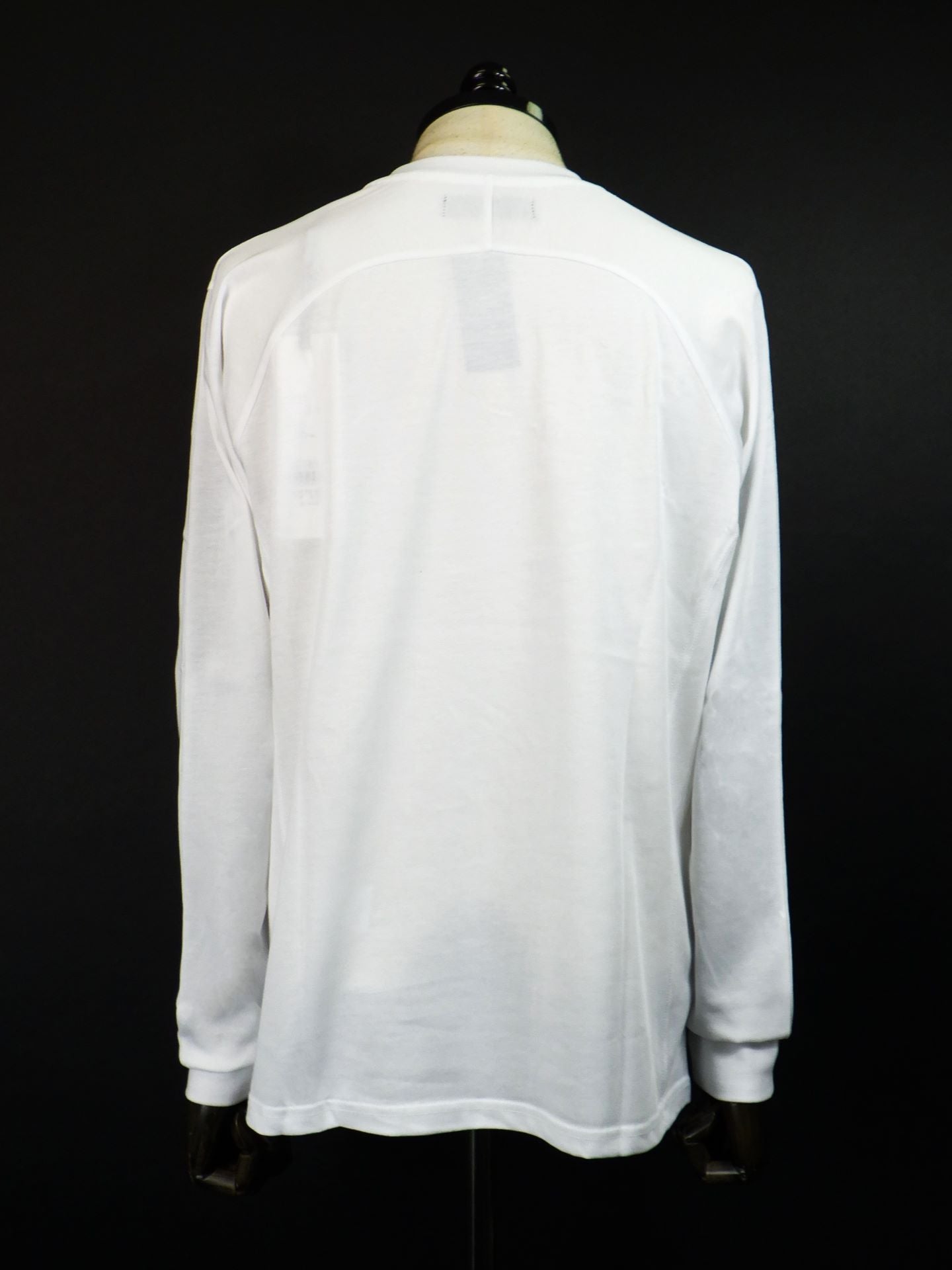 1PIU1UGUALE3 RELAX　リバーシングロゴロングTシャツ　UST-25133-WH
