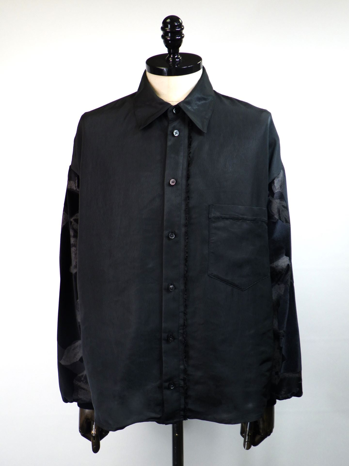Licht Bestreben　ベロアジャージスリーブイージーシャツ　LB25AW-SH08-SPV-PVL-BK