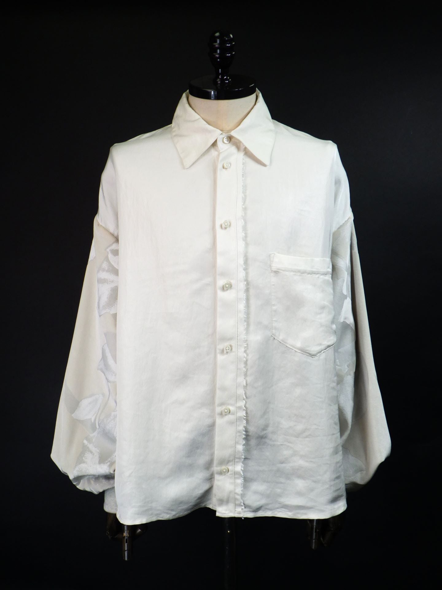 Licht Bestreben　ベロアジャージスリーブイージーシャツ　LB25AW-SH08-SPV-PVL-WH