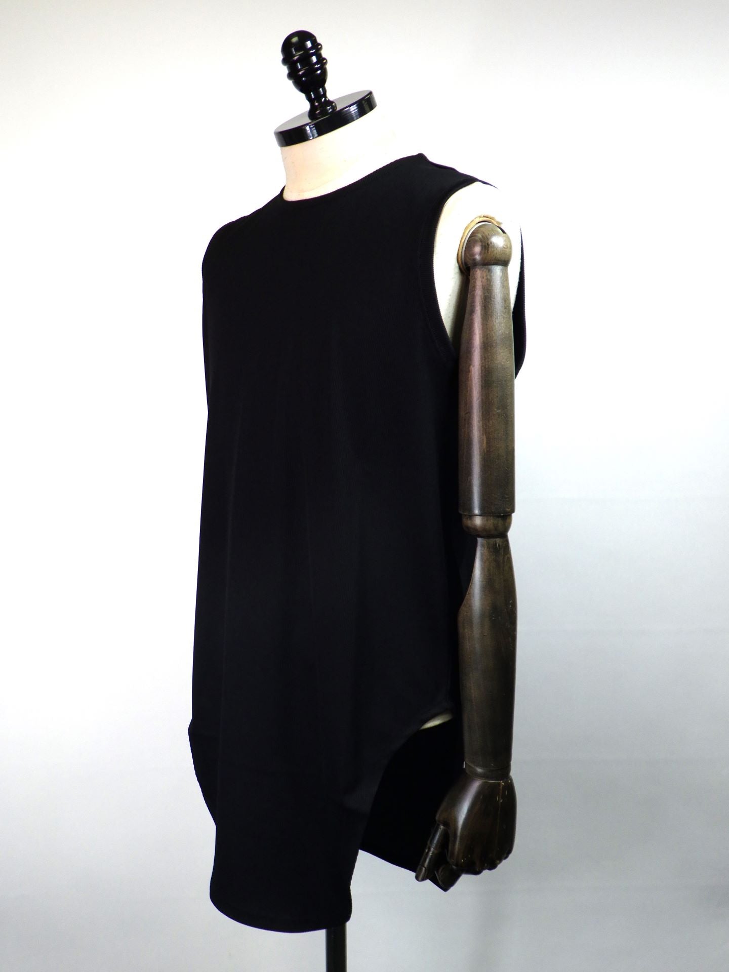 prasthana　round hem long nosleeve　P-2102001-BK