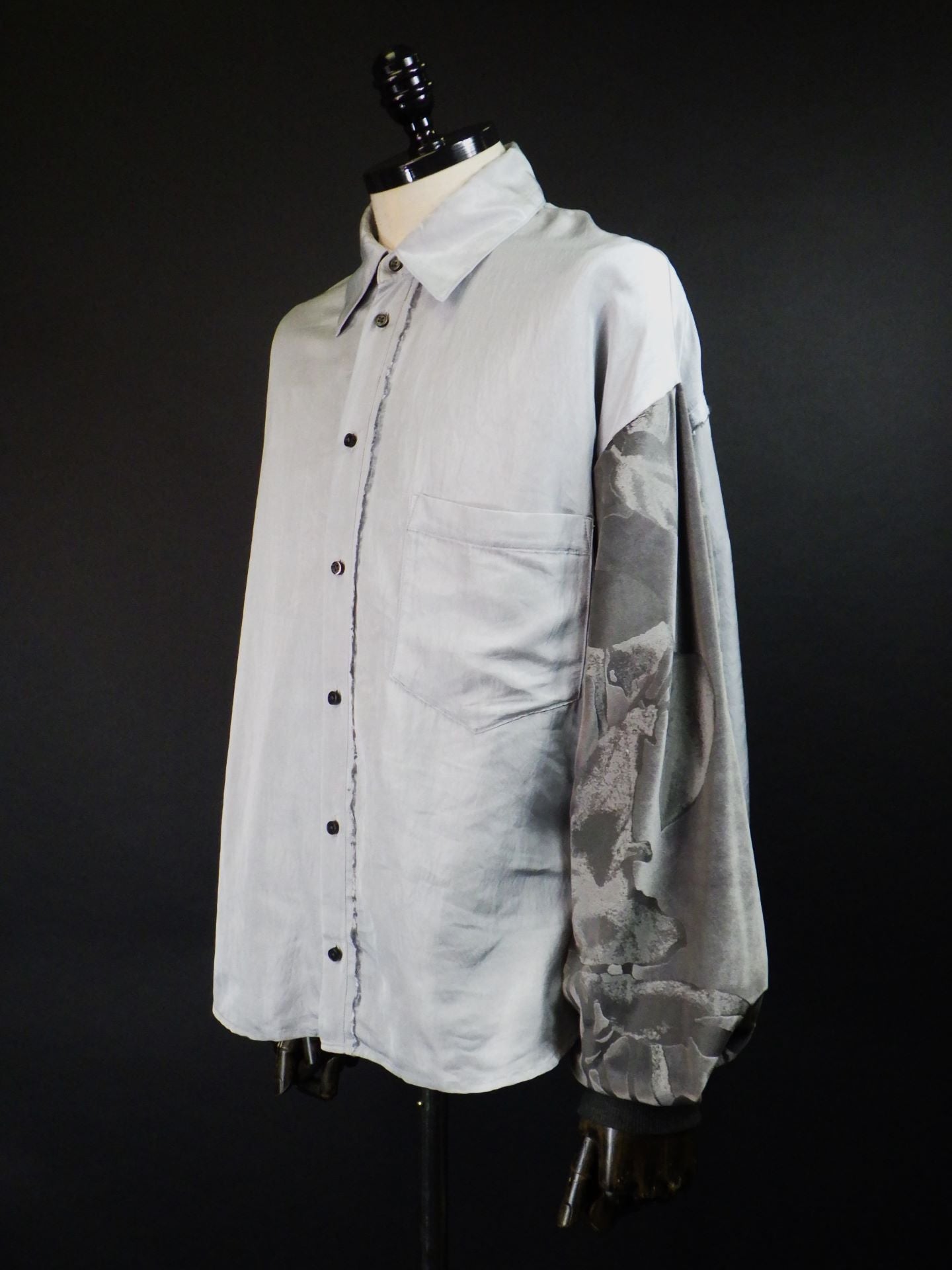 Licht Bestreben　ベロアジャージスリーブイージーシャツ　LB25AW-SH08-SPV-PVL-GRY