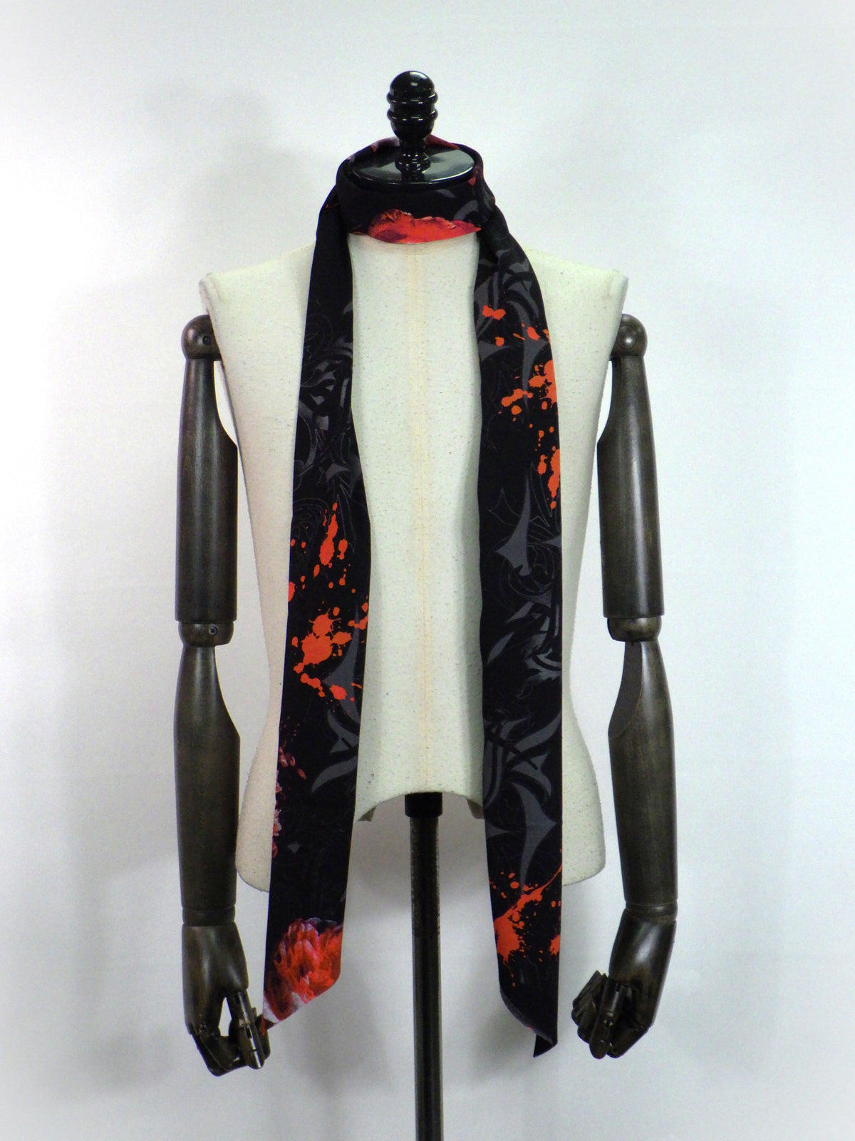 kiryuyrik　 Goth Flora Suede Satin Stole　KW-STL10-900-BK