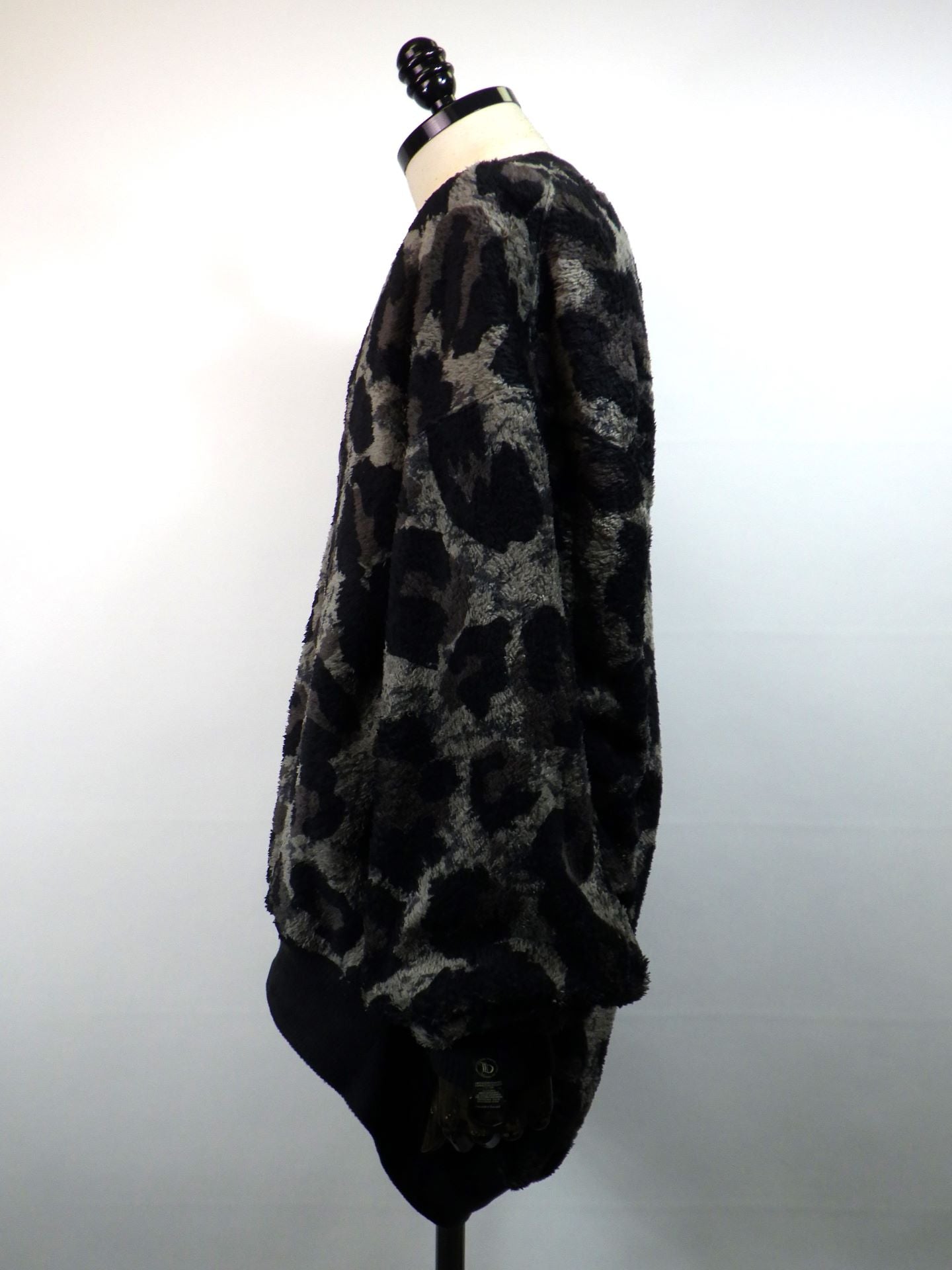 beauty:beast　Large leopard fleece cardigan　bb-34001