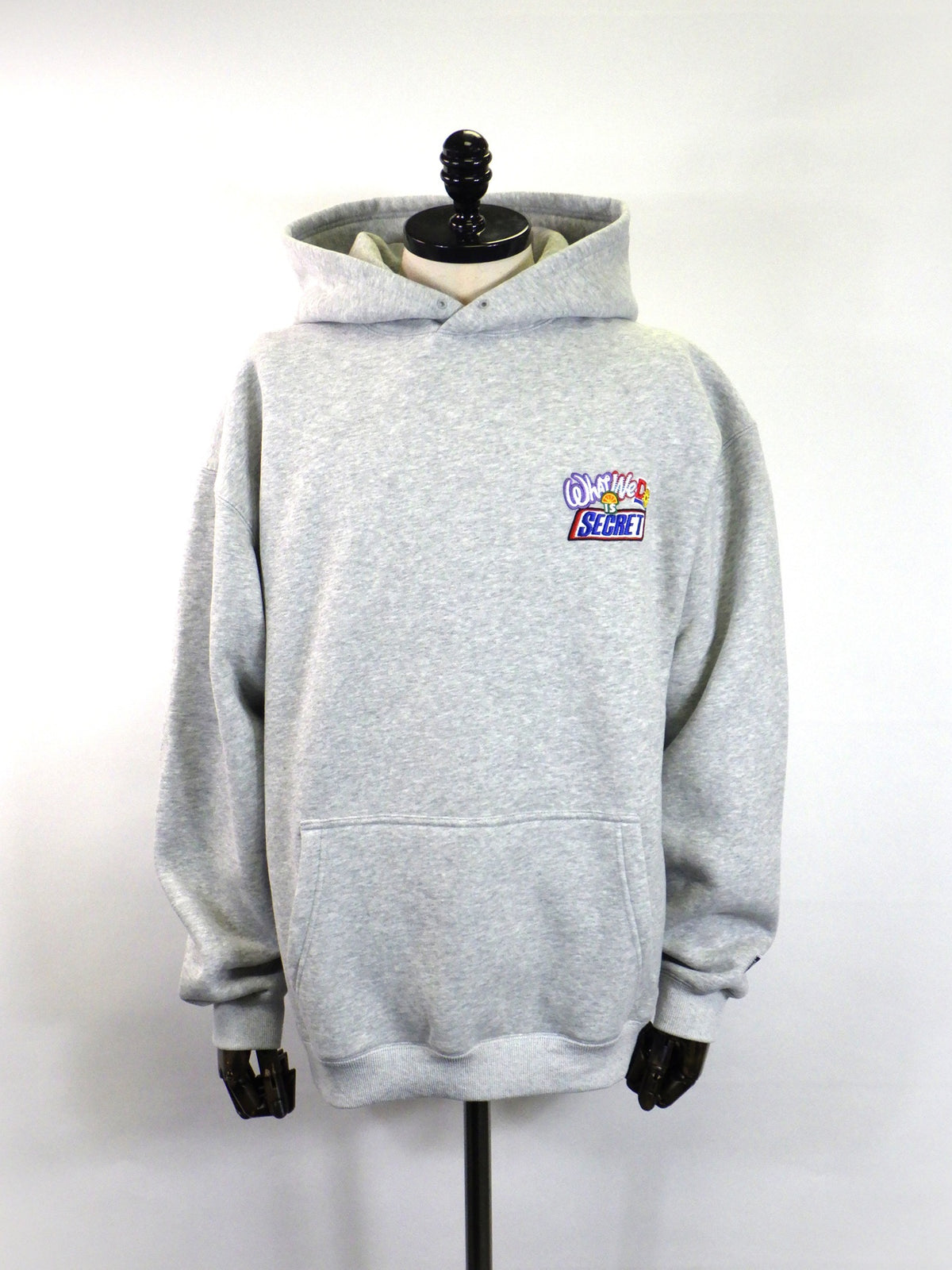 Liberaiders　EMBROIDERY HOODIE　733012603-GRY